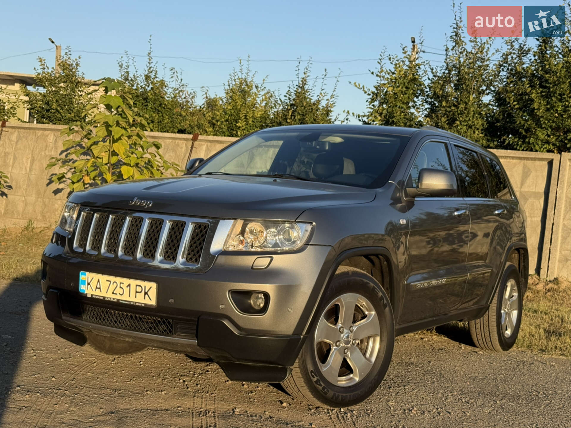 JEEP GRAND CHEROKEE 2011