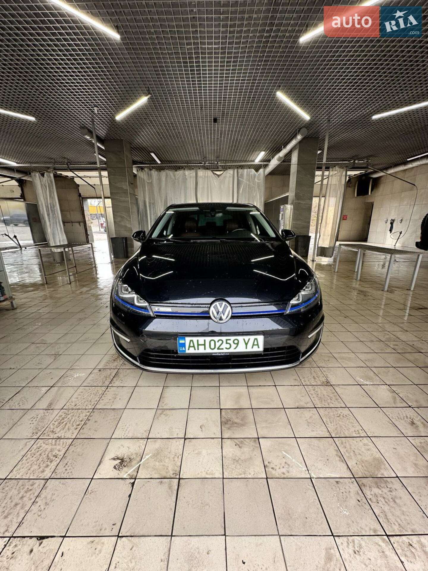 VOLKSWAGEN GOLF 2016