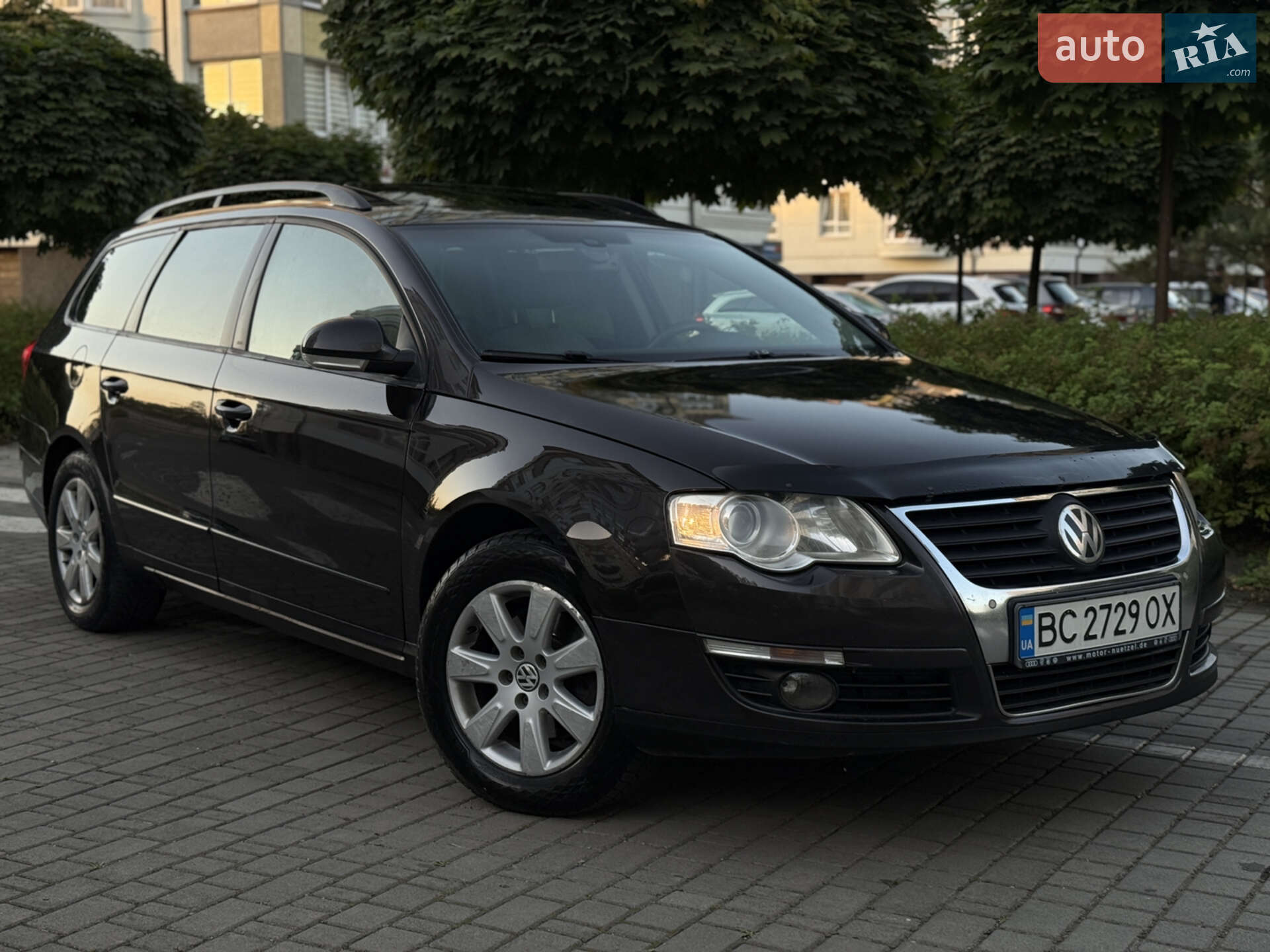 VOLKSWAGEN PASSAT 2010