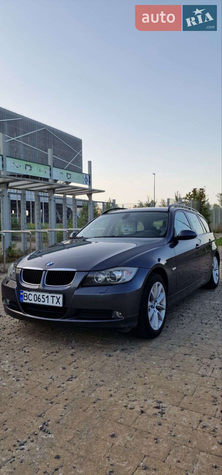 Головне фото звіту автомобіля BMW 318D 2008