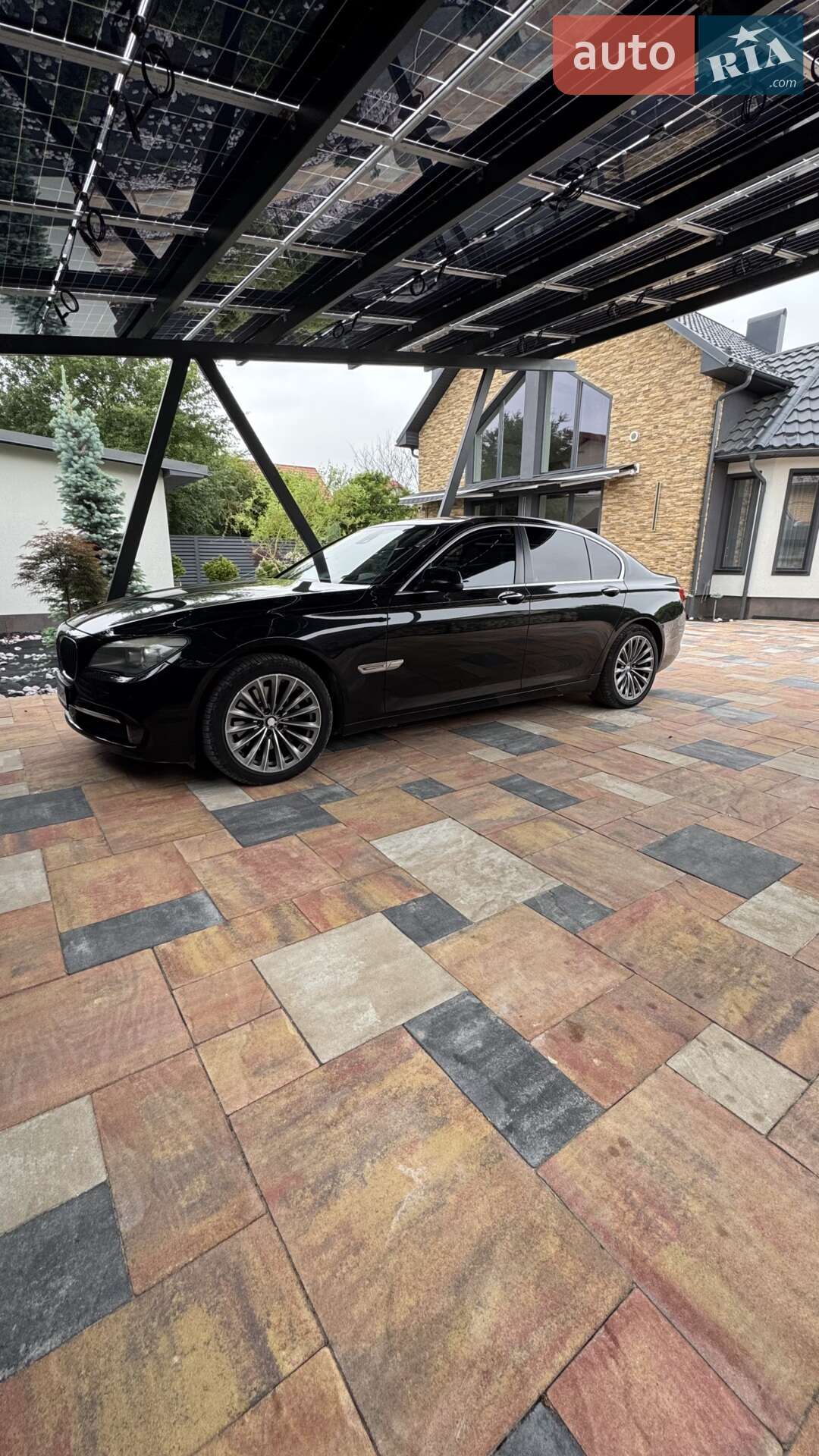 BMW 730D 2011