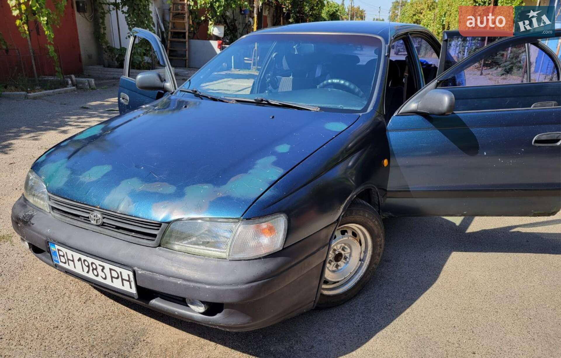TOYOTA CARINA 1992