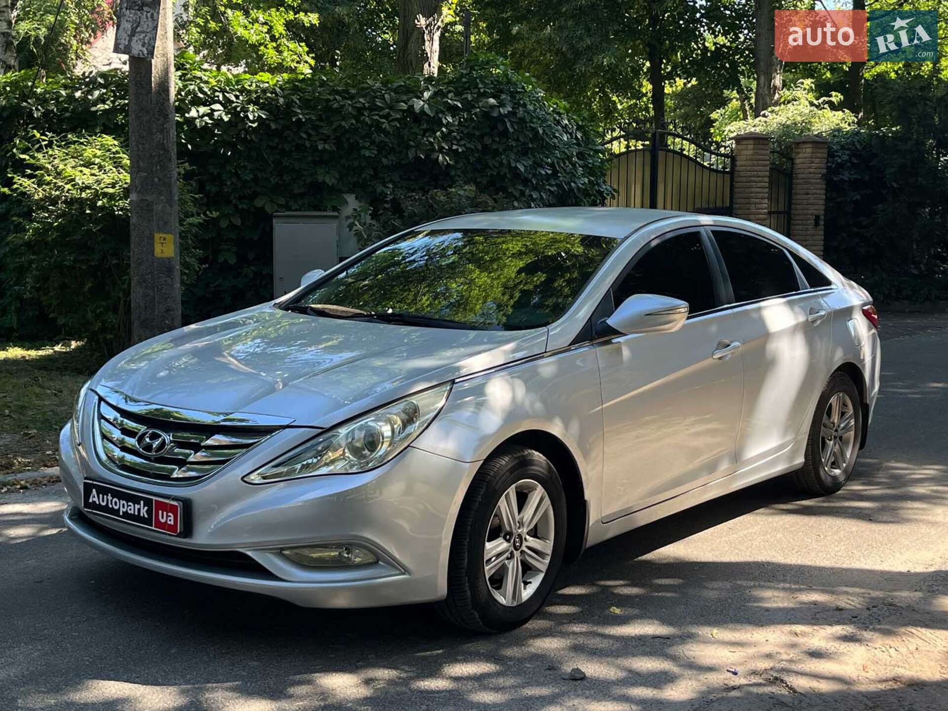 HYUNDAI SONATA LF 2014