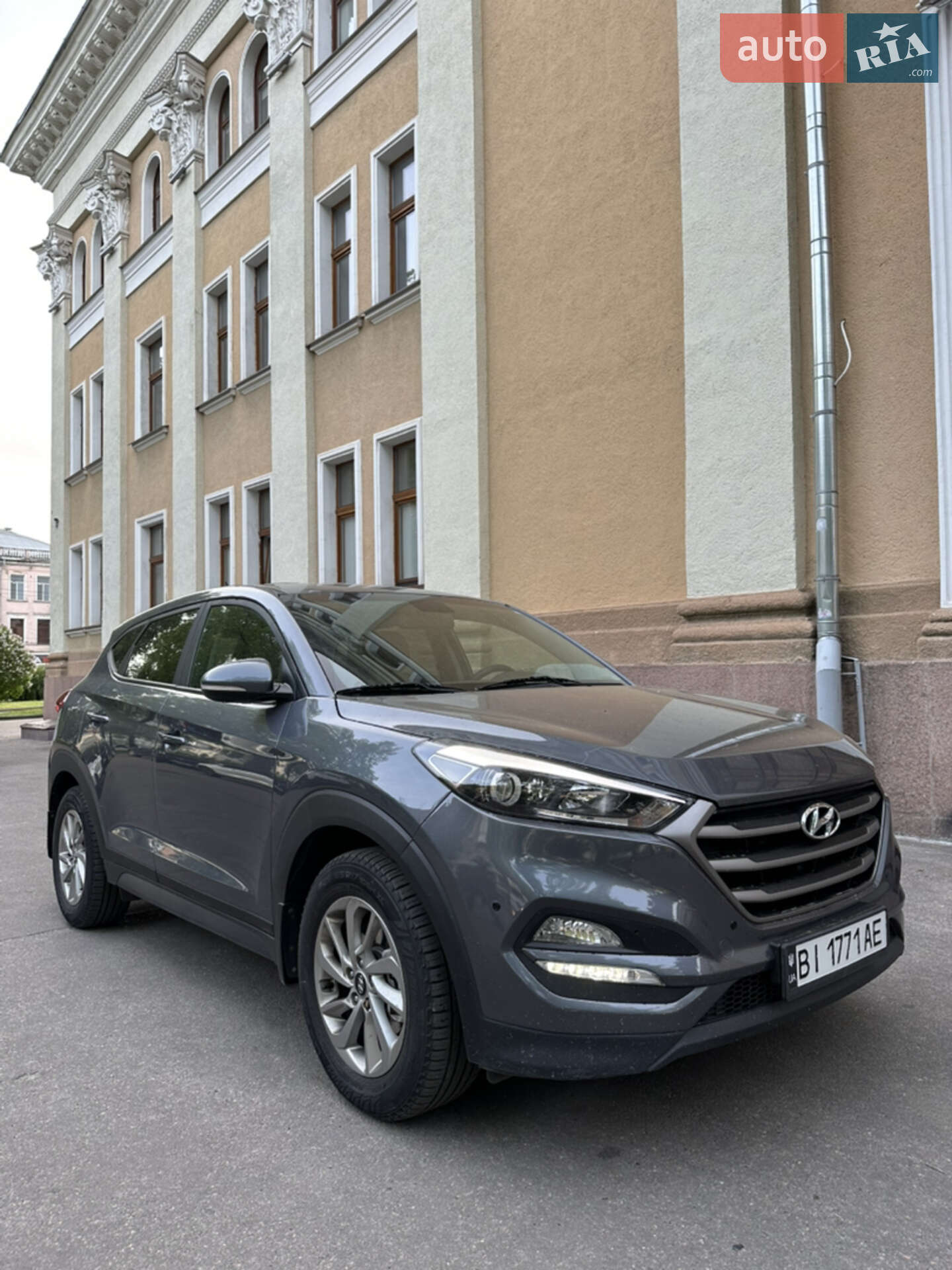 HYUNDAI TUCSON 2016