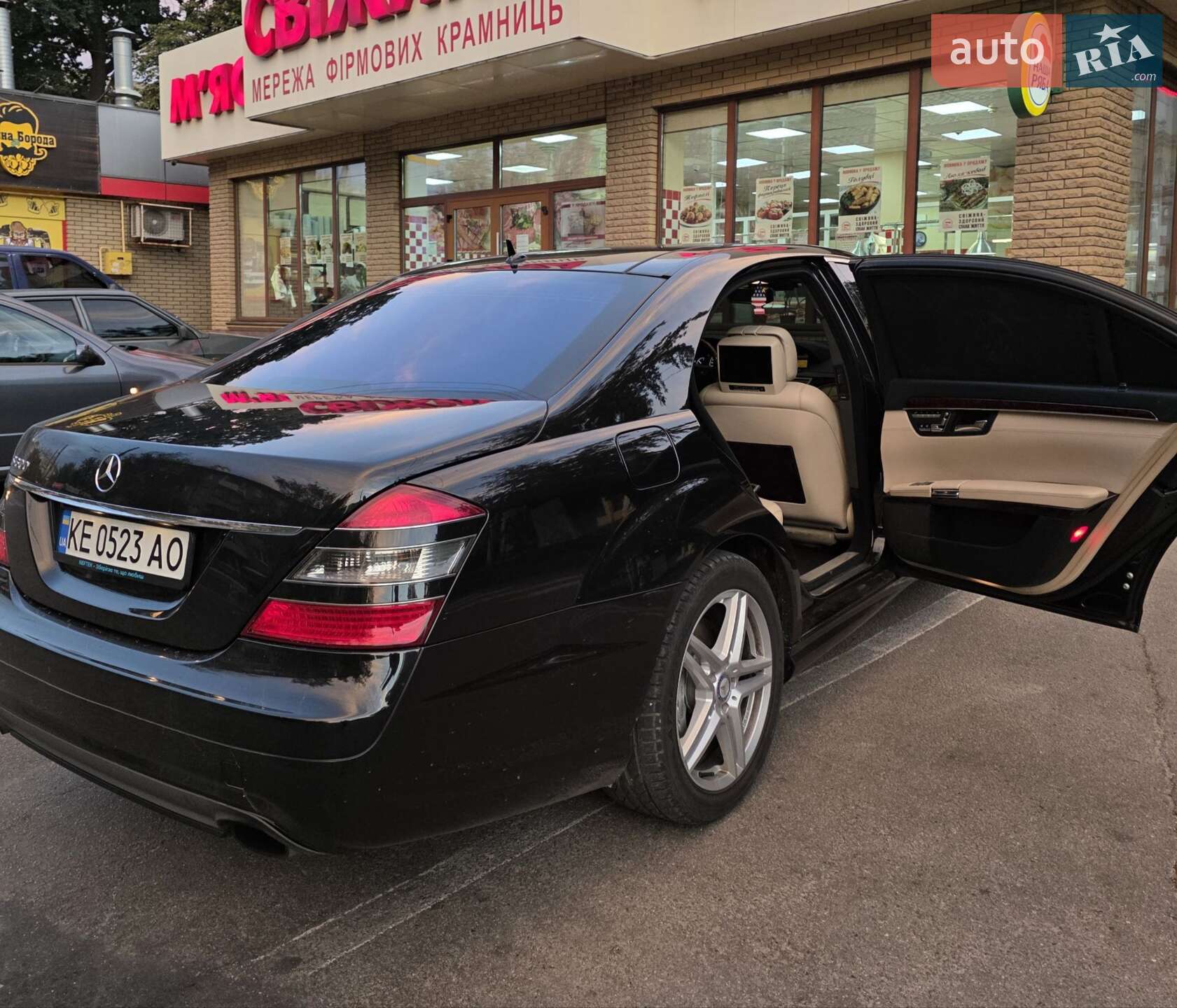 Головне фото звіту автомобіля MERCEDES-BENZ S 600 2007