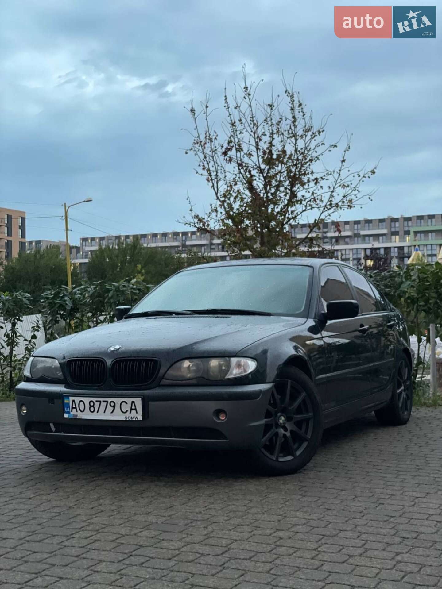 BMW 320 2003