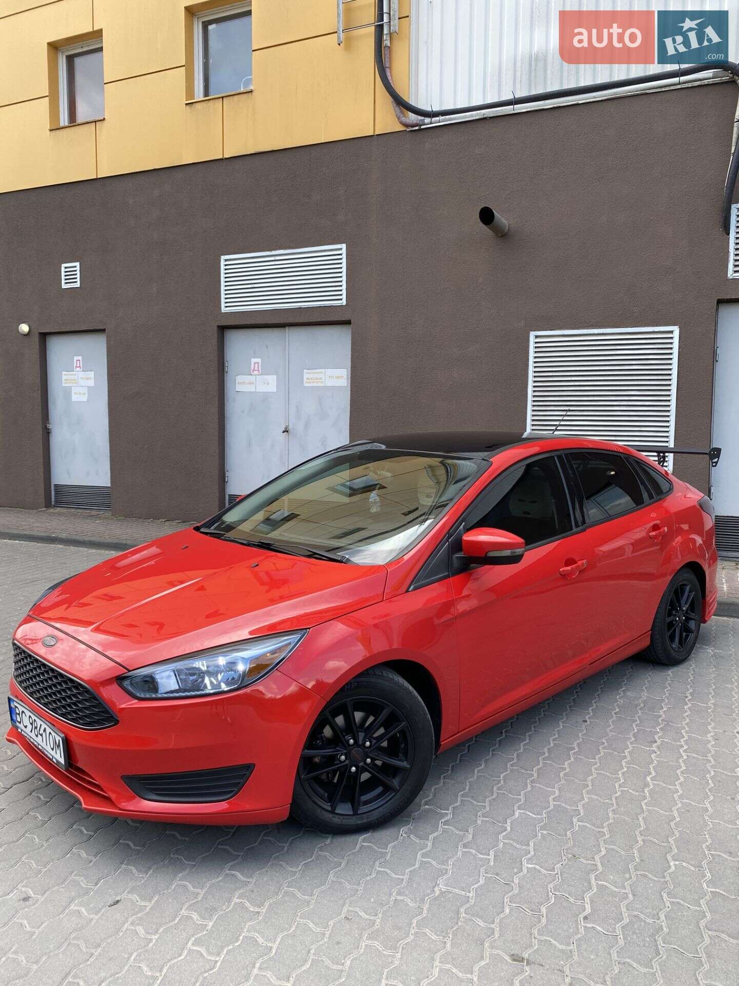 Головне фото звіту автомобіля FORD FOCUS 2016
