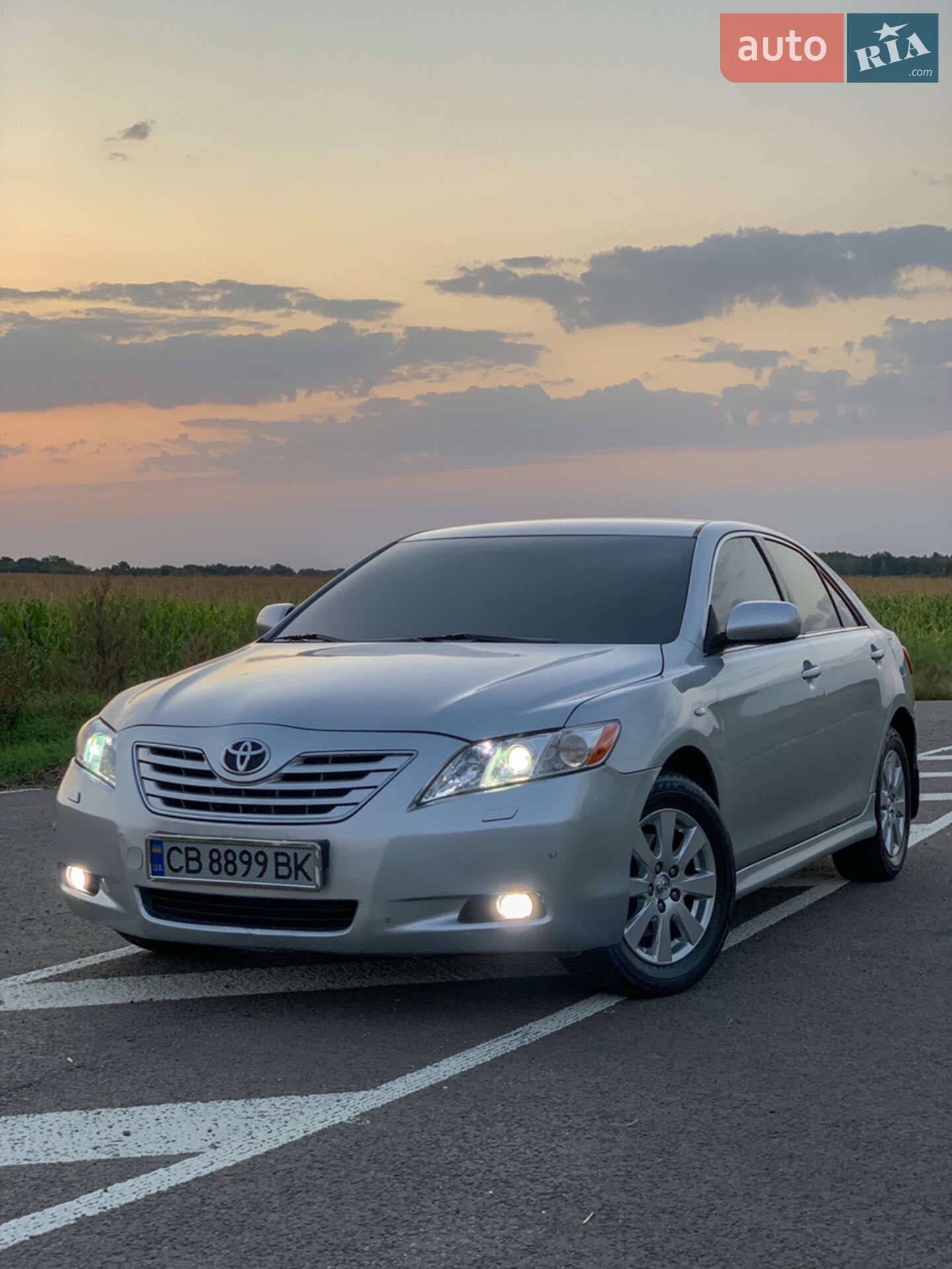 TOYOTA CAMRY