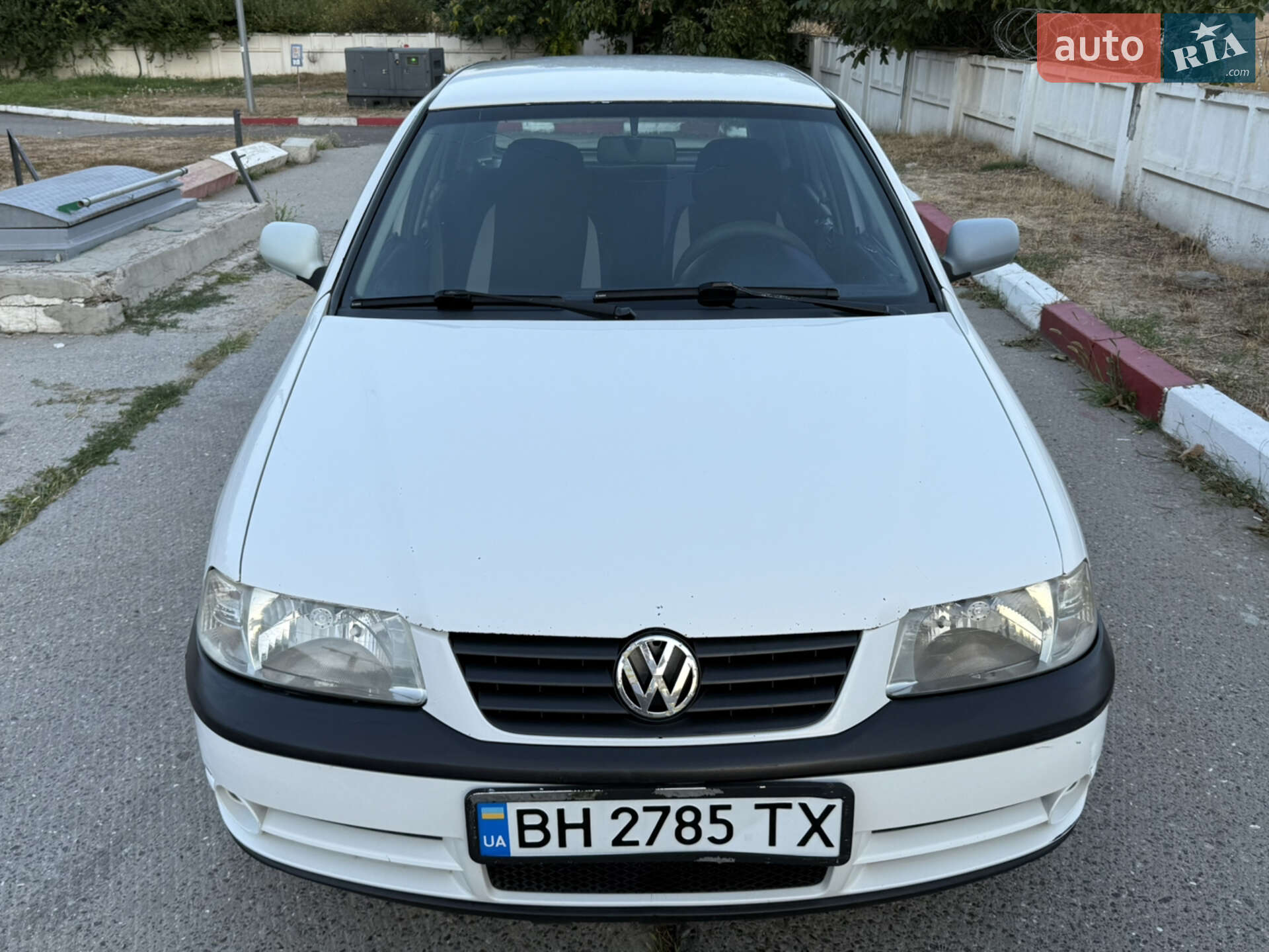 VOLKSWAGEN POINTER 2004