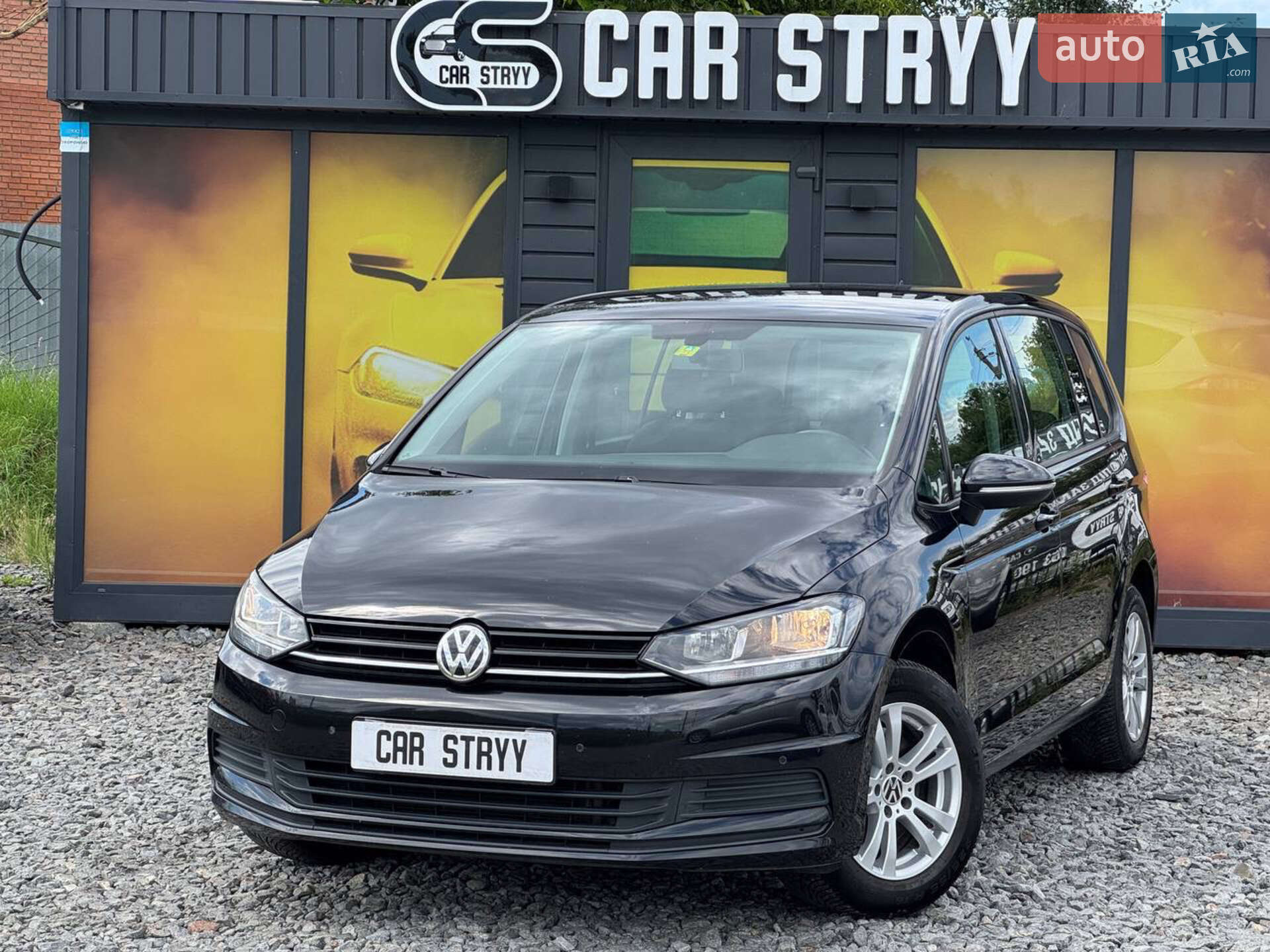 VOLKSWAGEN TOURAN 2018