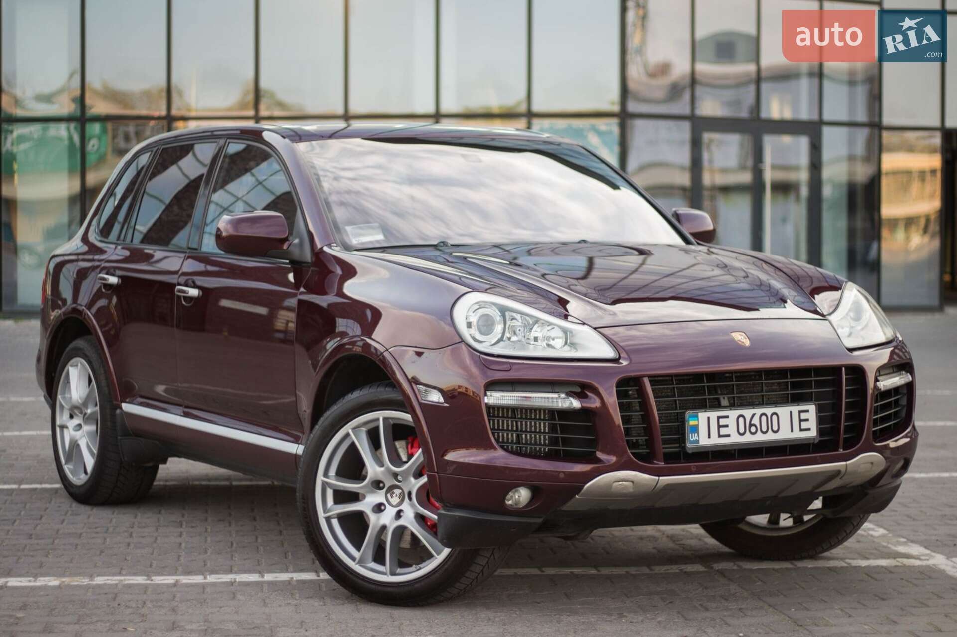 PORSCHE CAYENNE