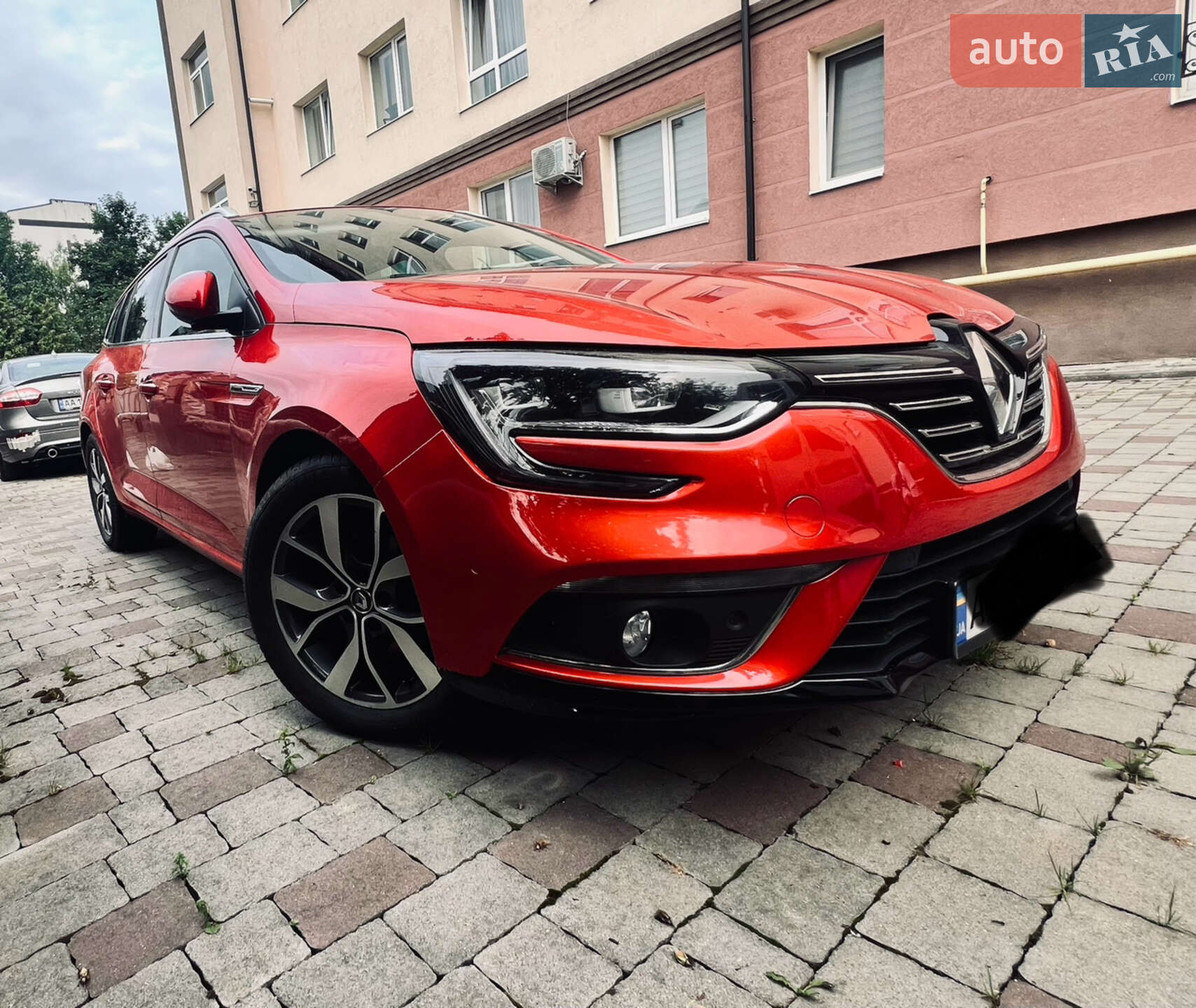 Головне фото звіту автомобіля RENAULT MEGANE 2017