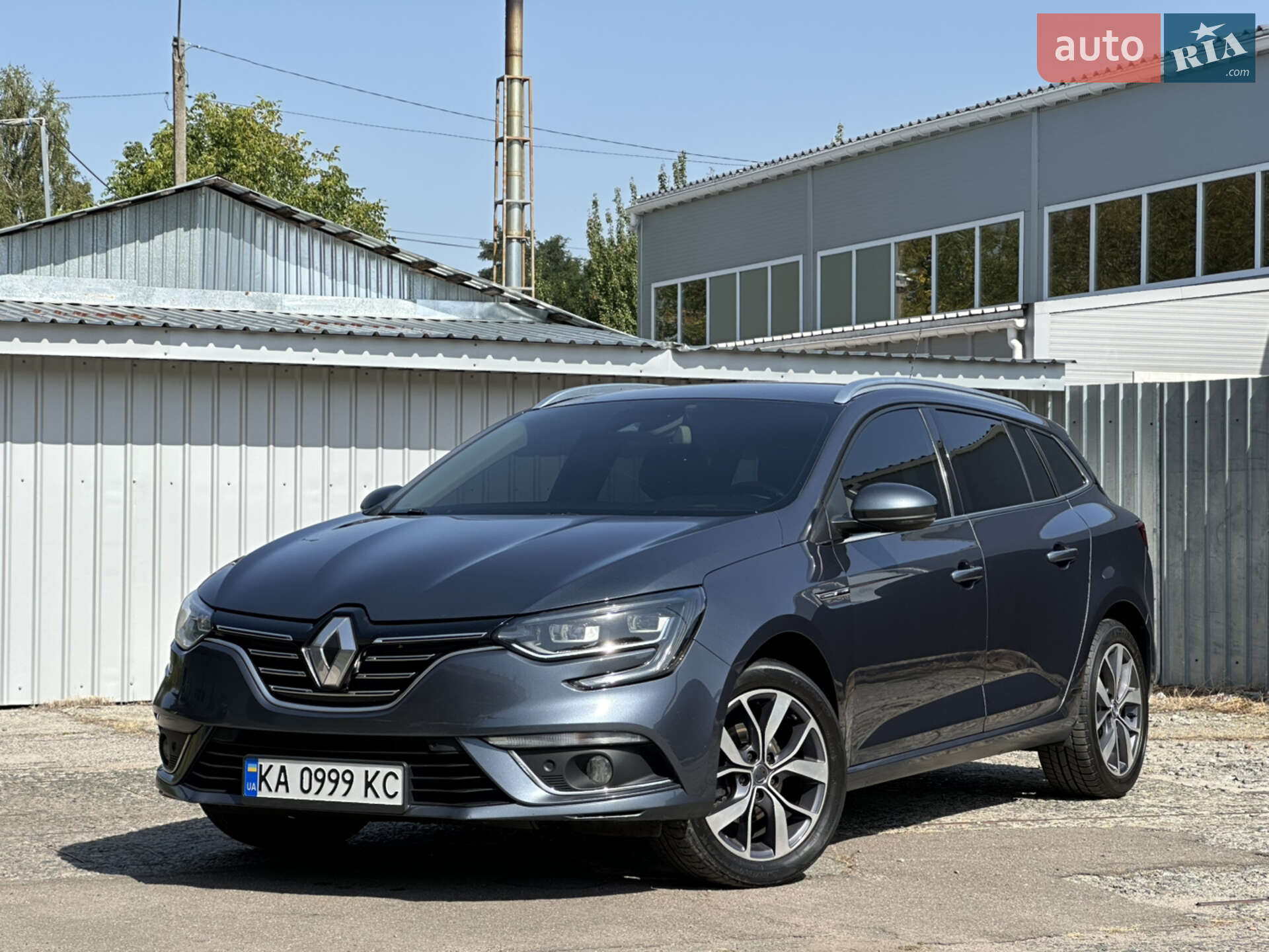 RENAULT MEGANE