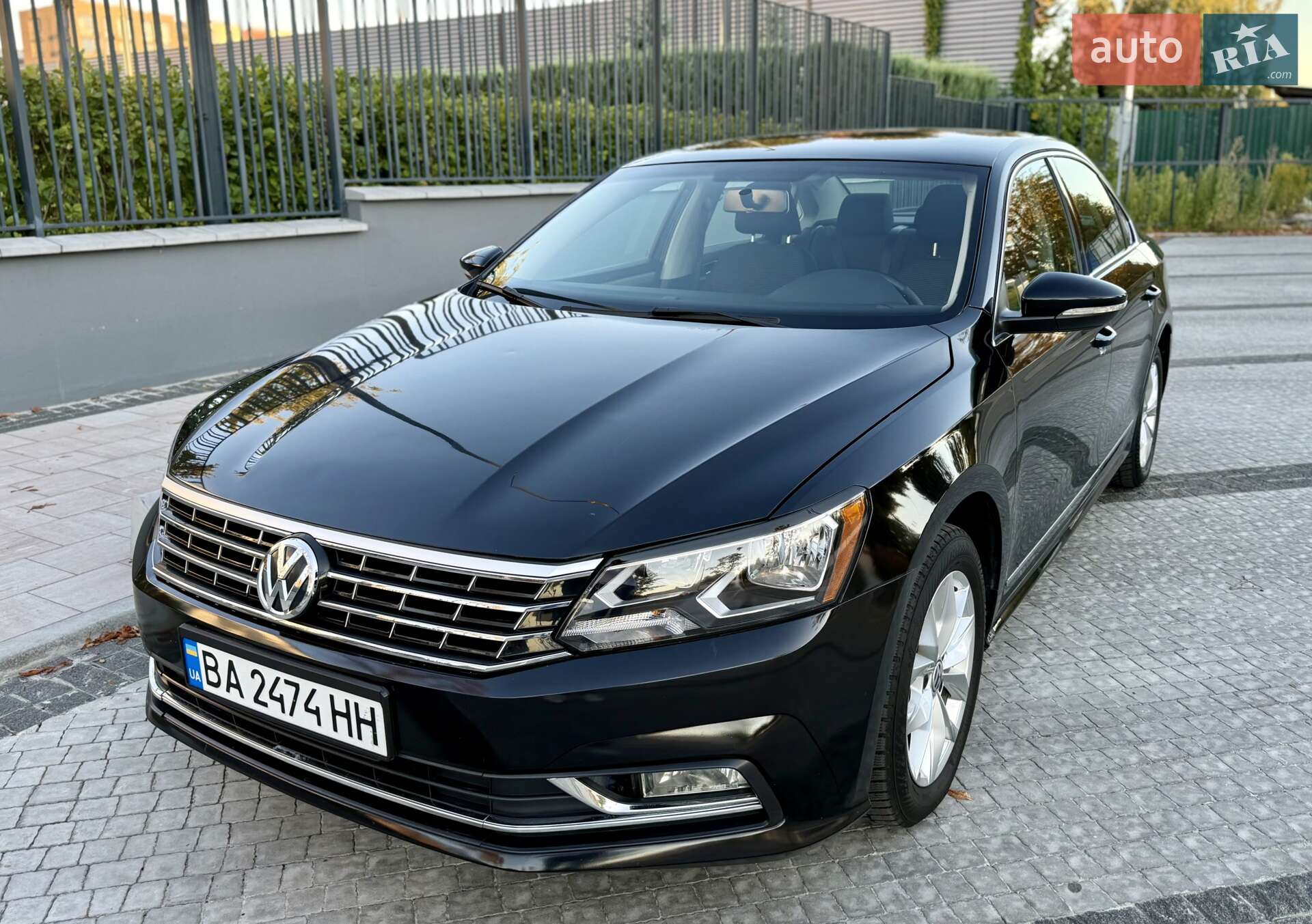 VOLKSWAGEN PASSAT 2017