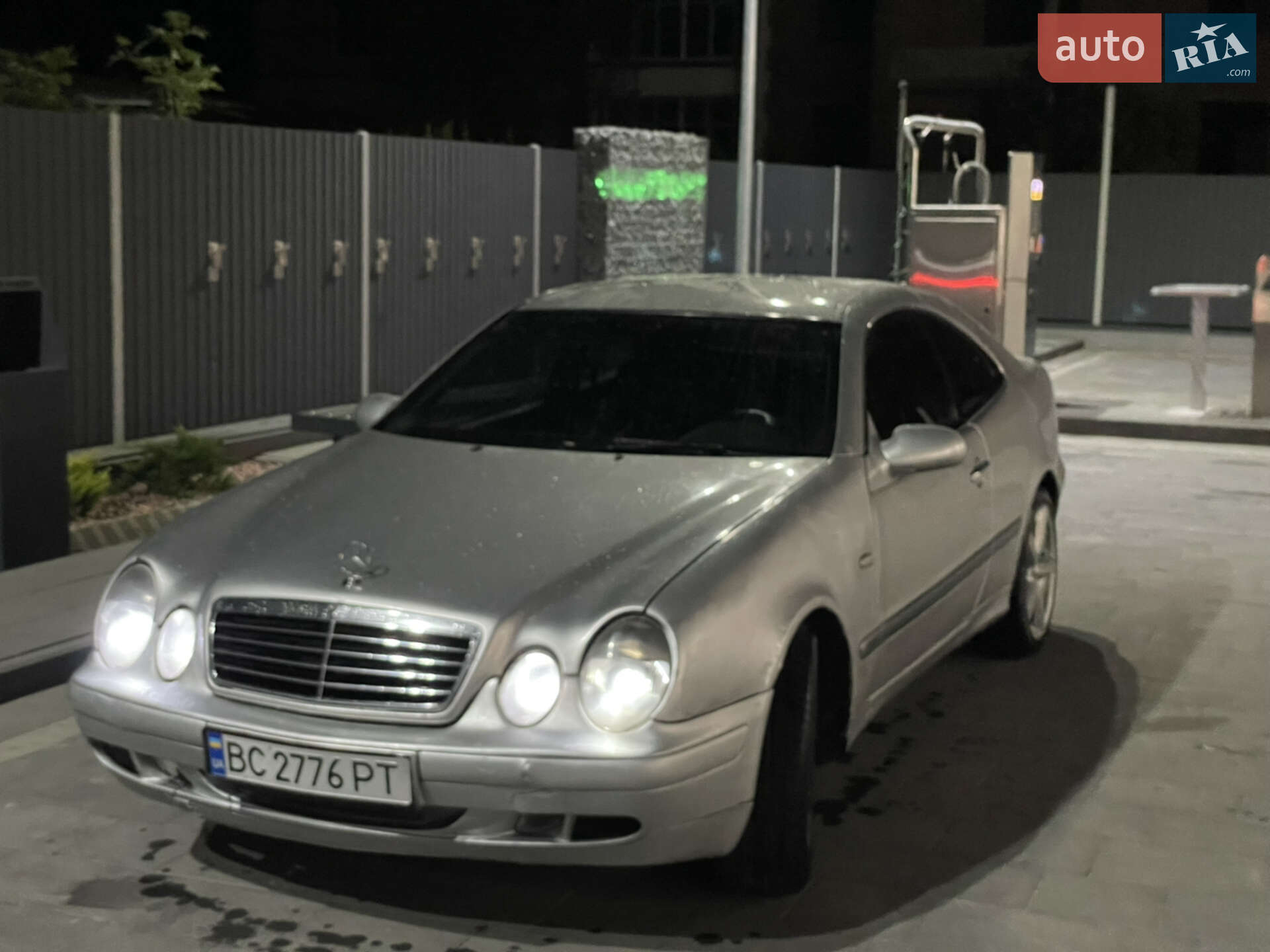 MERCEDES-BENZ CLK 320 1998