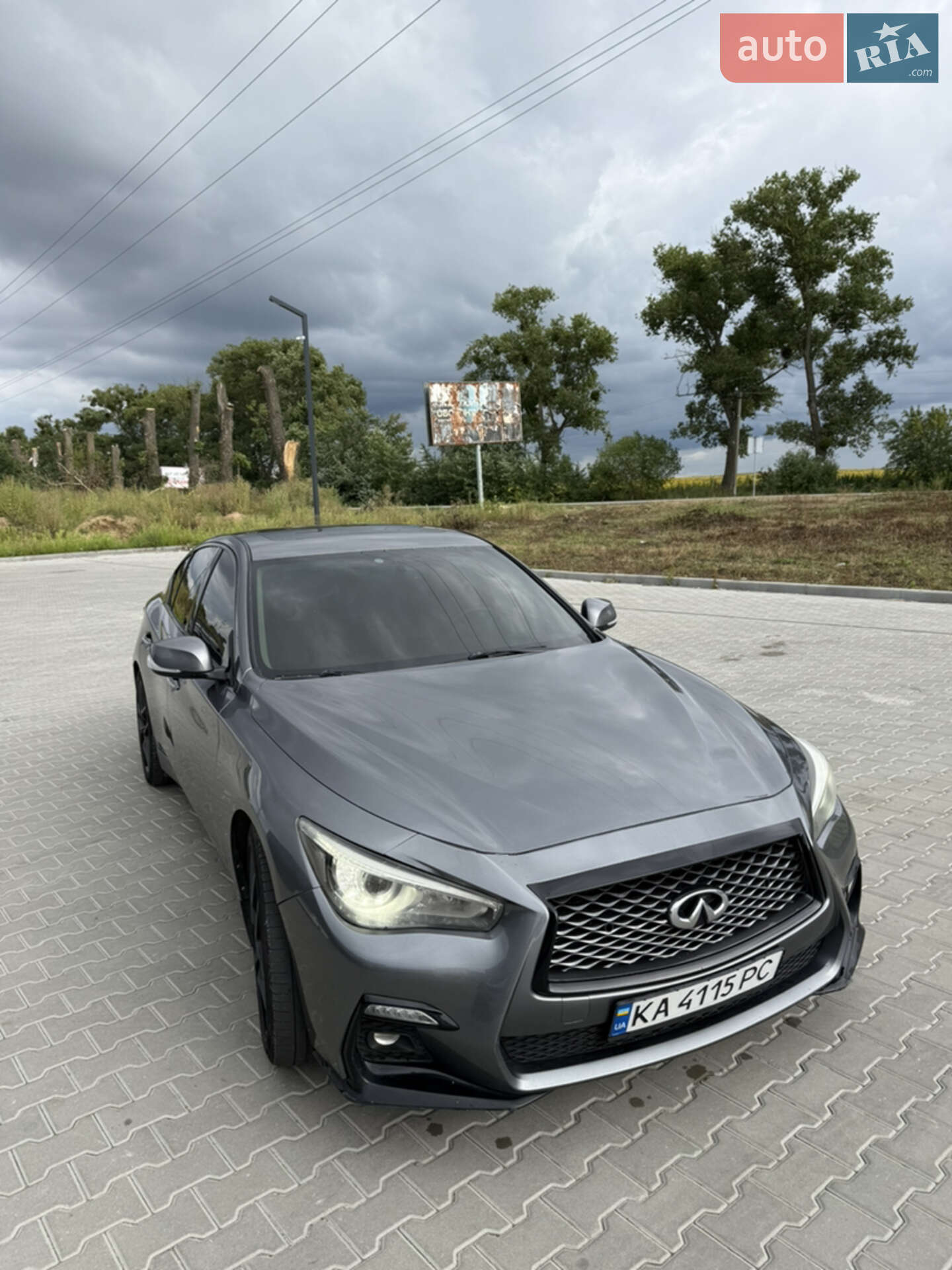 INFINITI Q50