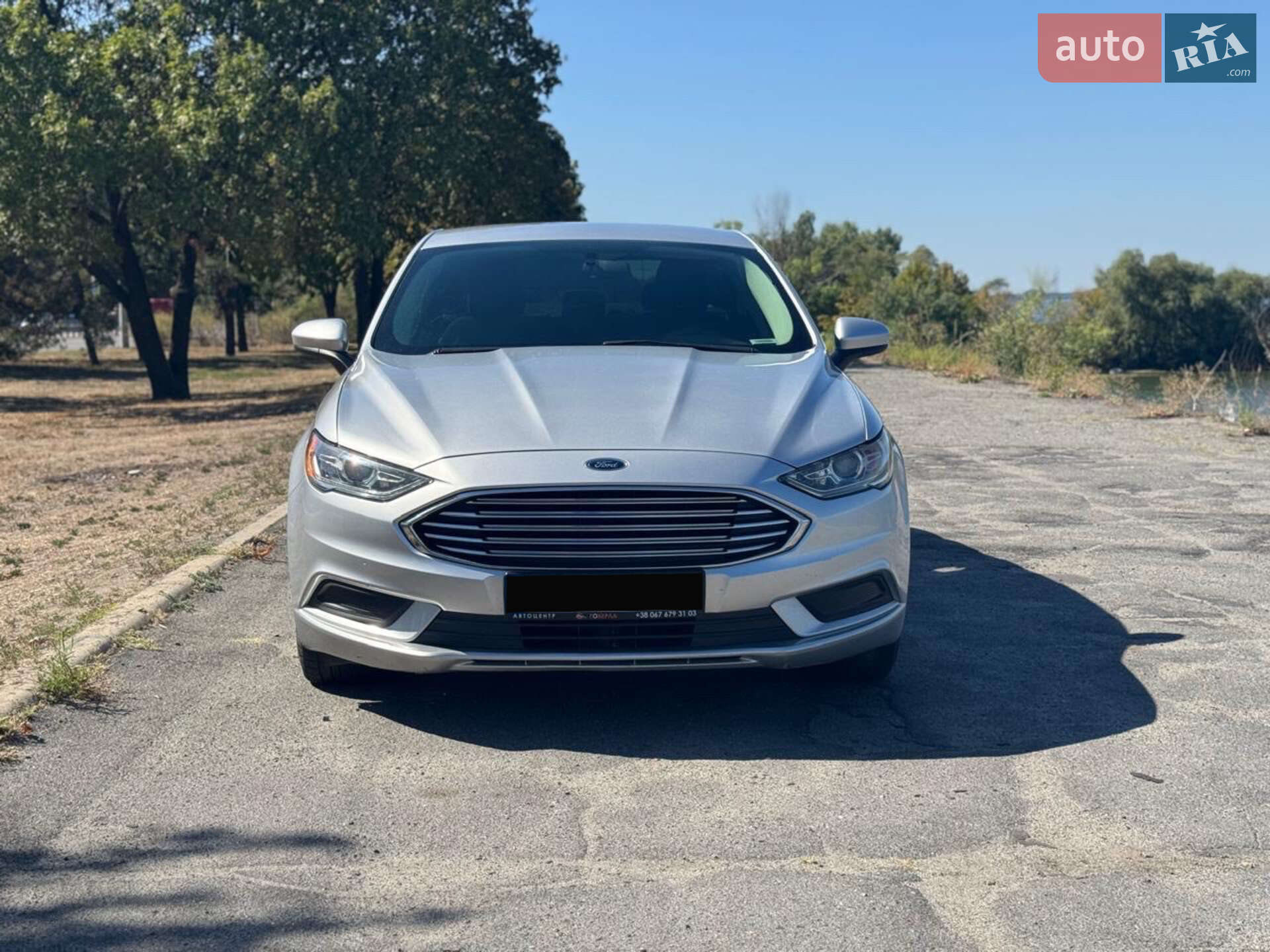 Головне фото звіту автомобіля FORD FUSION 2017