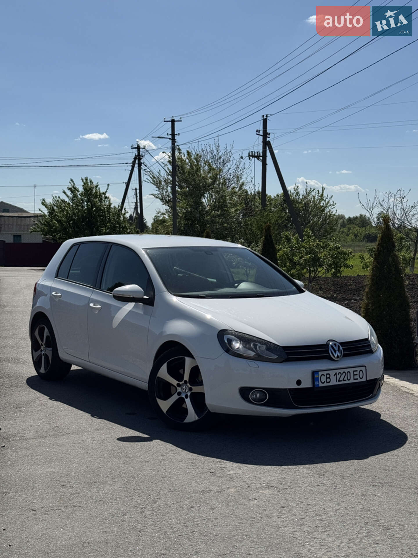 VOLKSWAGEN GOLF 2010