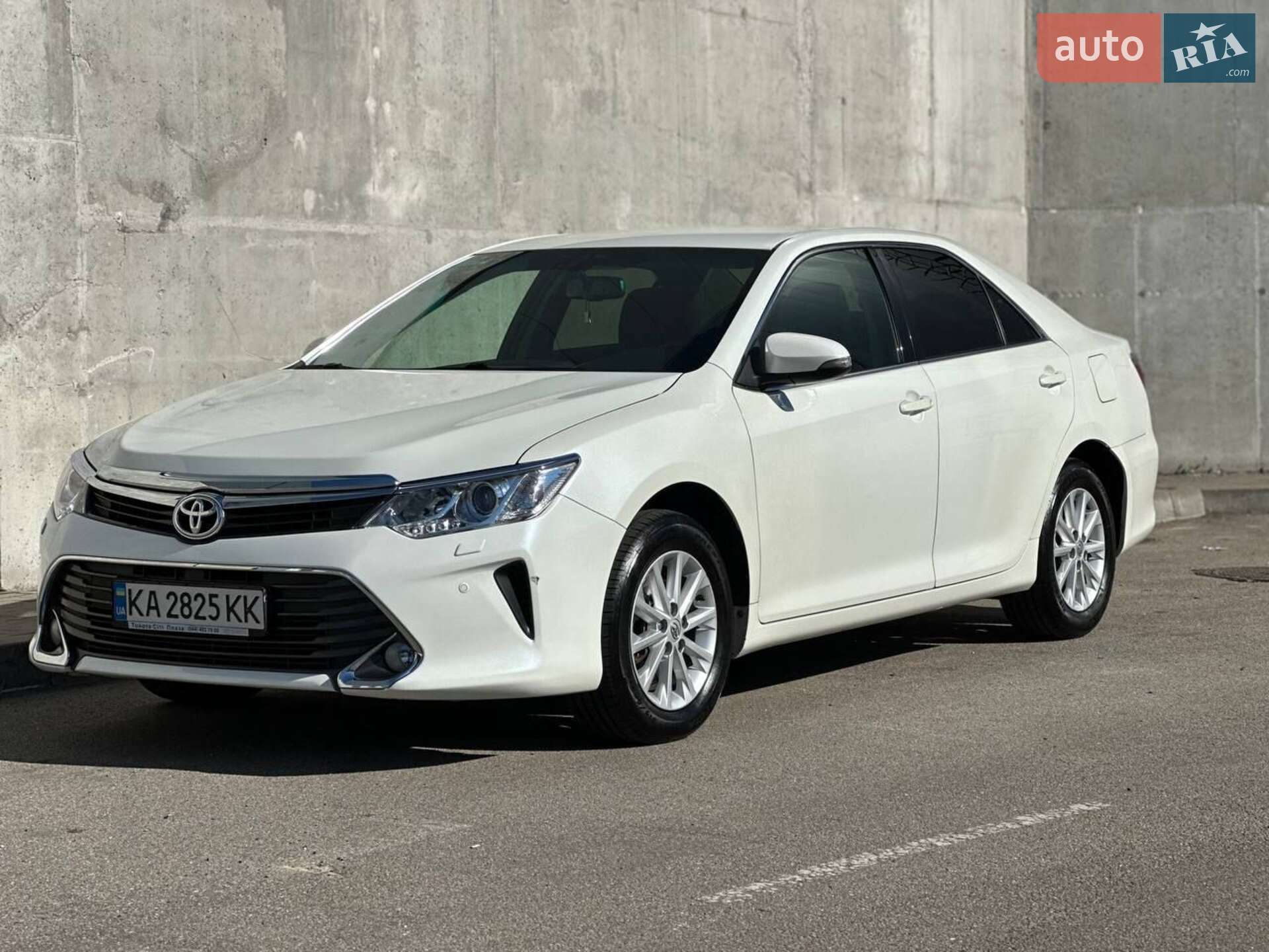 TOYOTA CAMRY 2014