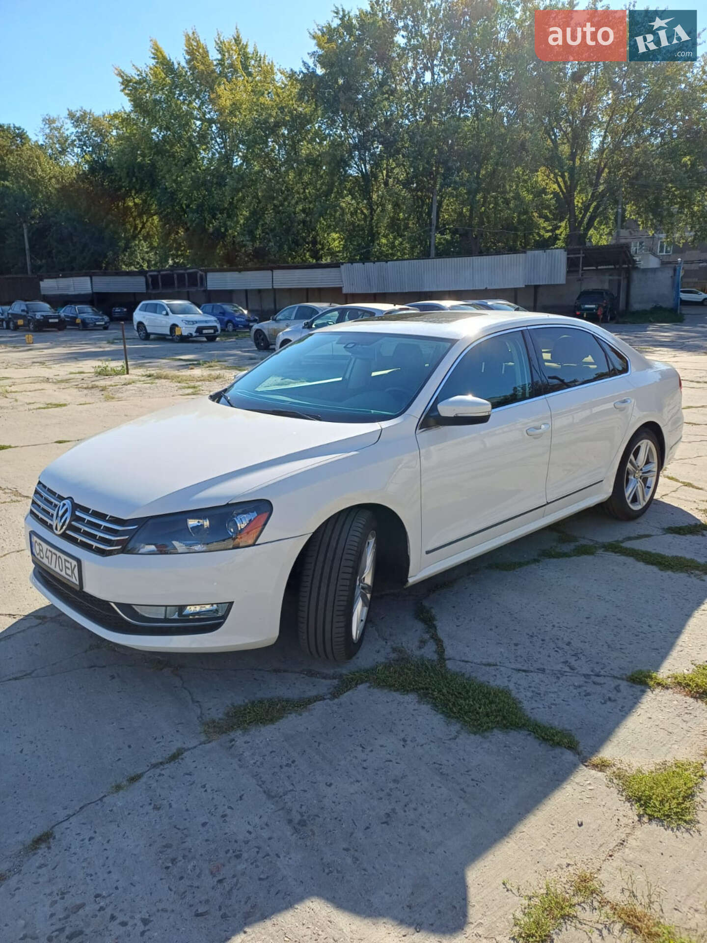 VOLKSWAGEN PASSAT 2014