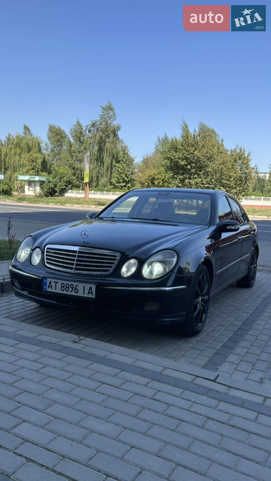 MERCEDES-BENZ E 220 CDI 2003