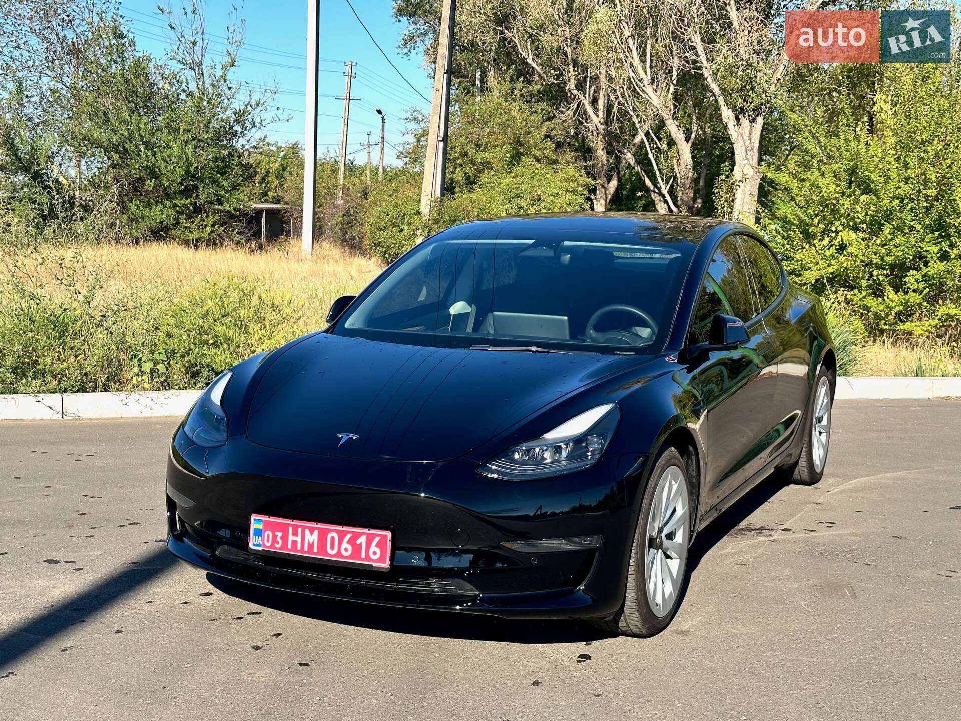 Головне фото звіту автомобіля TESLA MODEL 3 2022