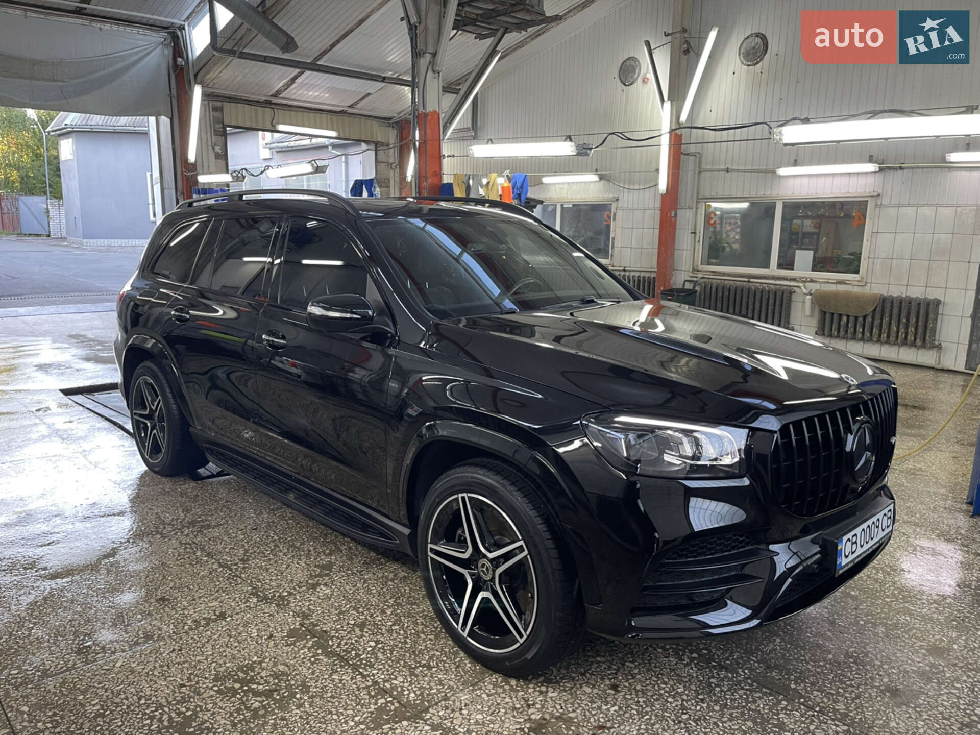 MERCEDES-BENZ GLS 400 2021
