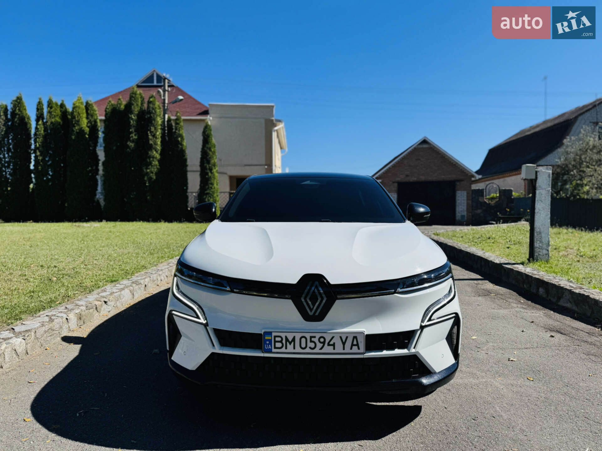 RENAULT MEGANE E-TECH 2023