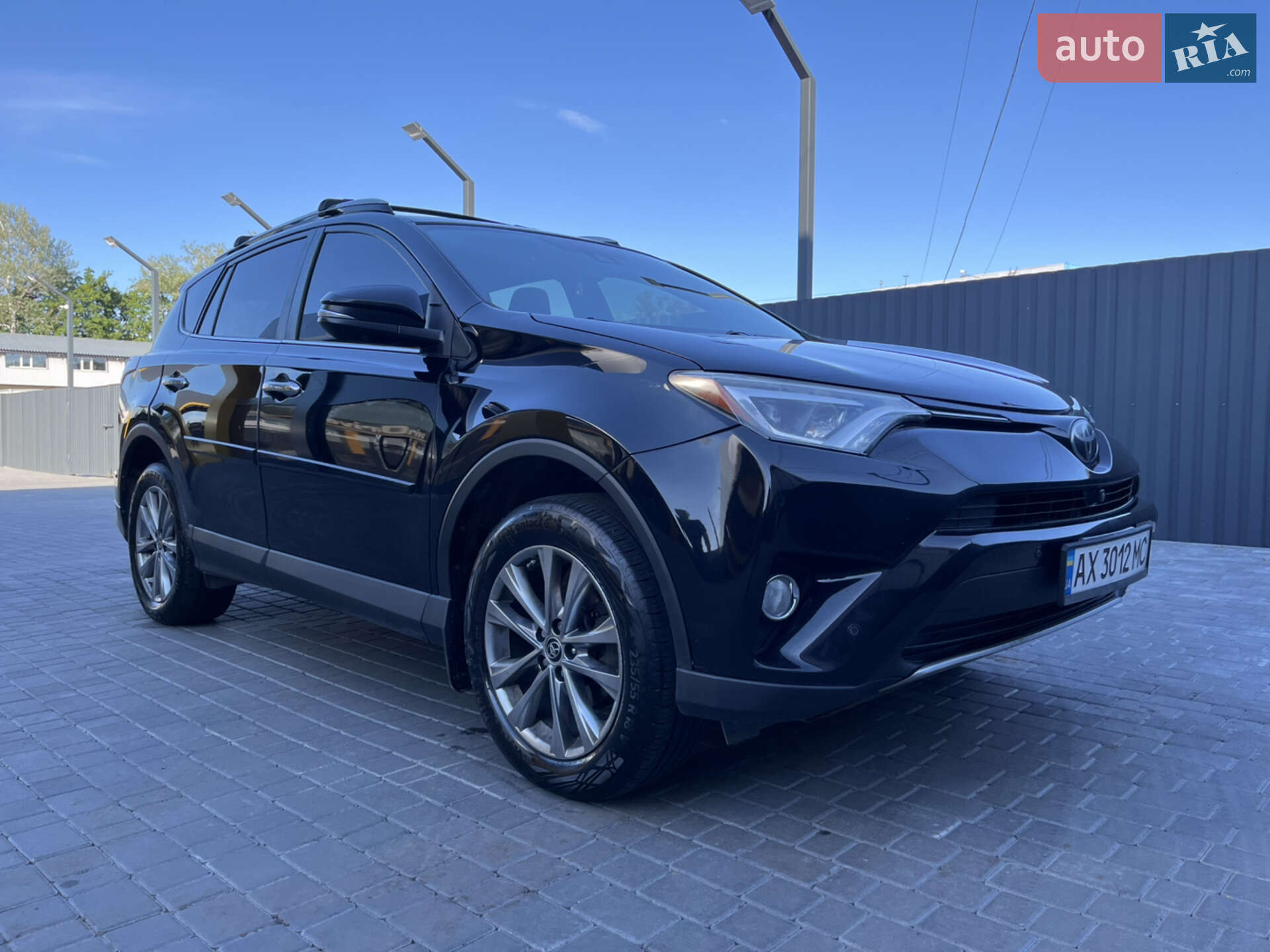 TOYOTA RAV4 2016