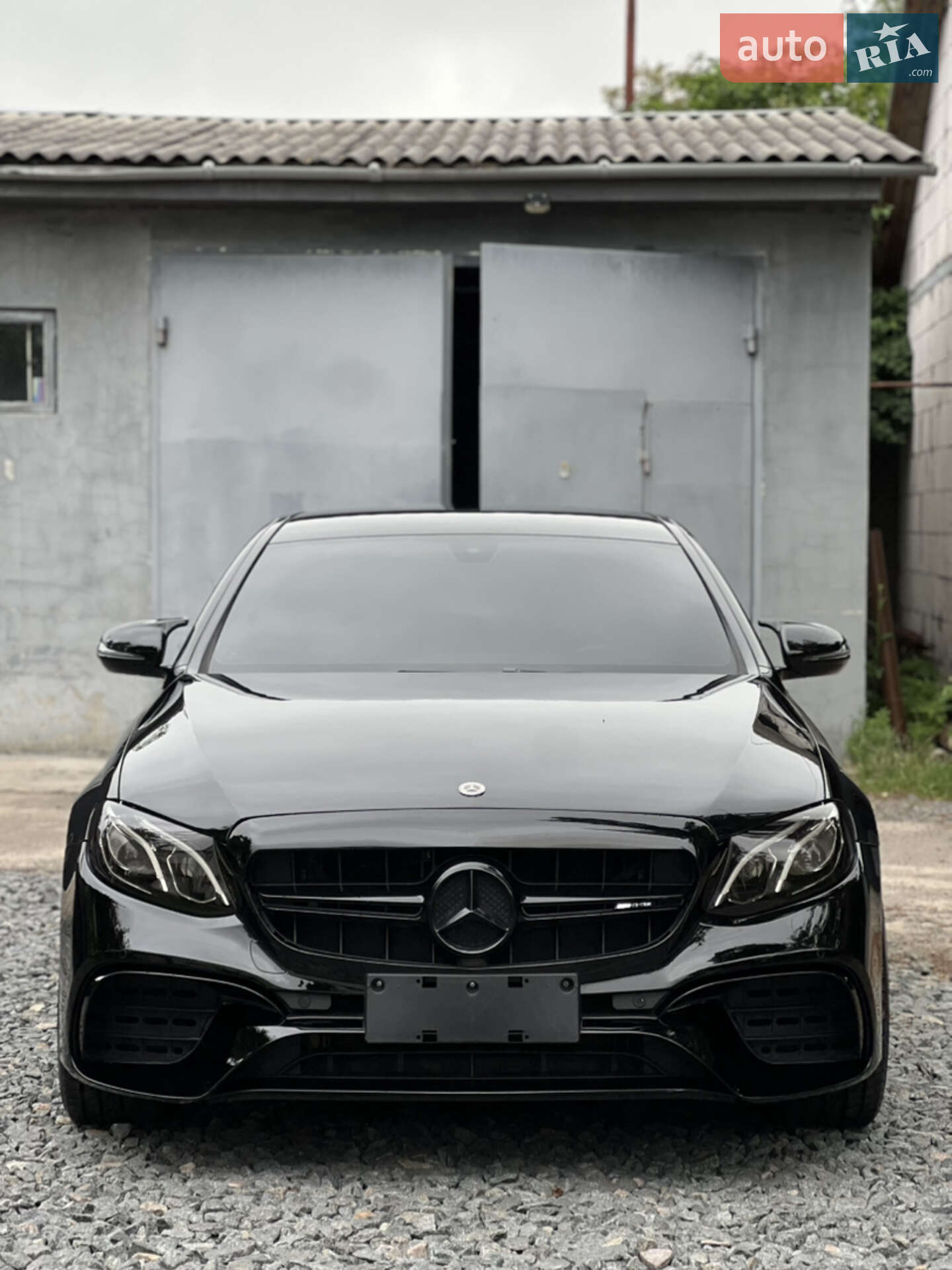 MERCEDES-BENZ E 200 D 2016