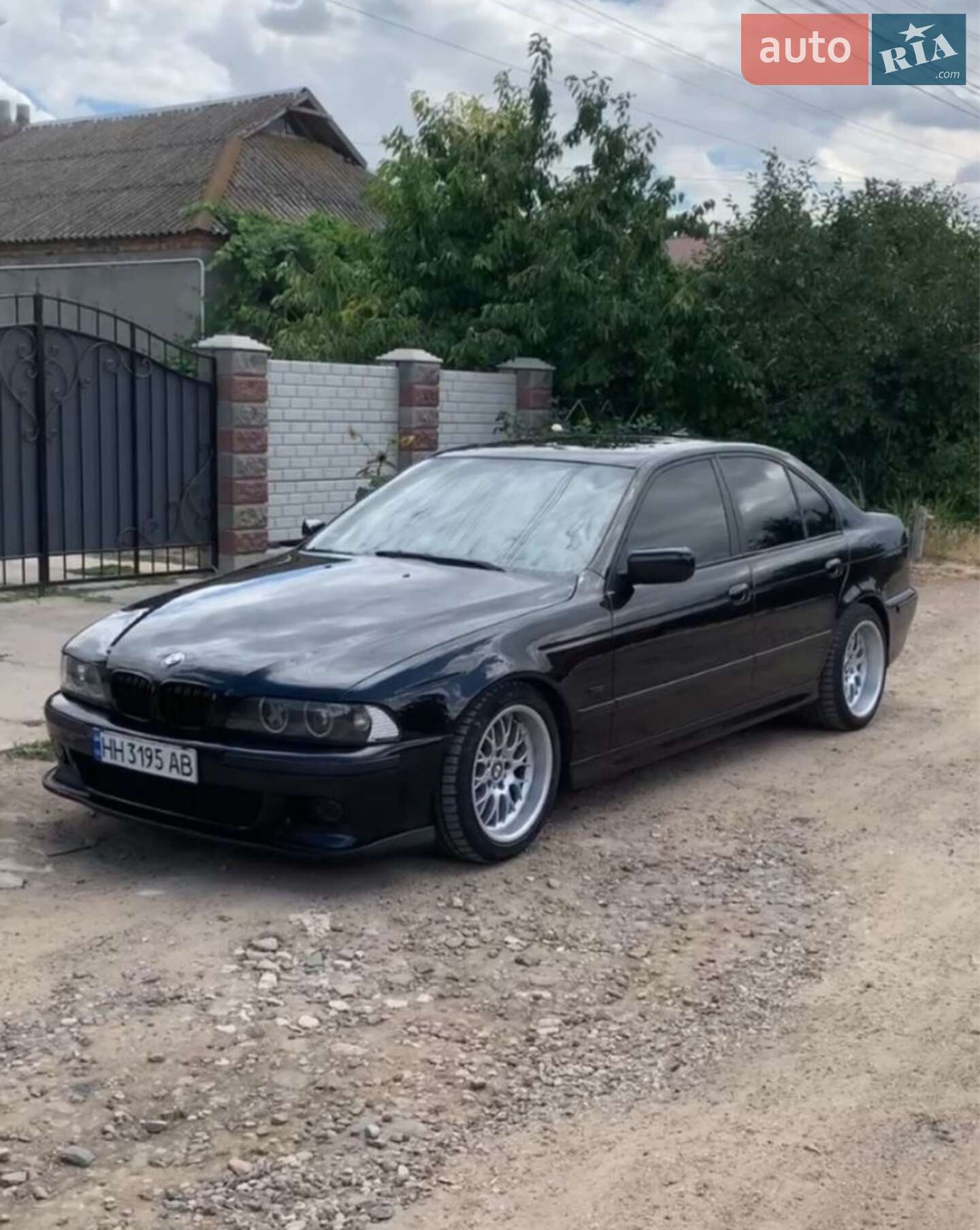 BMW 520I 2001