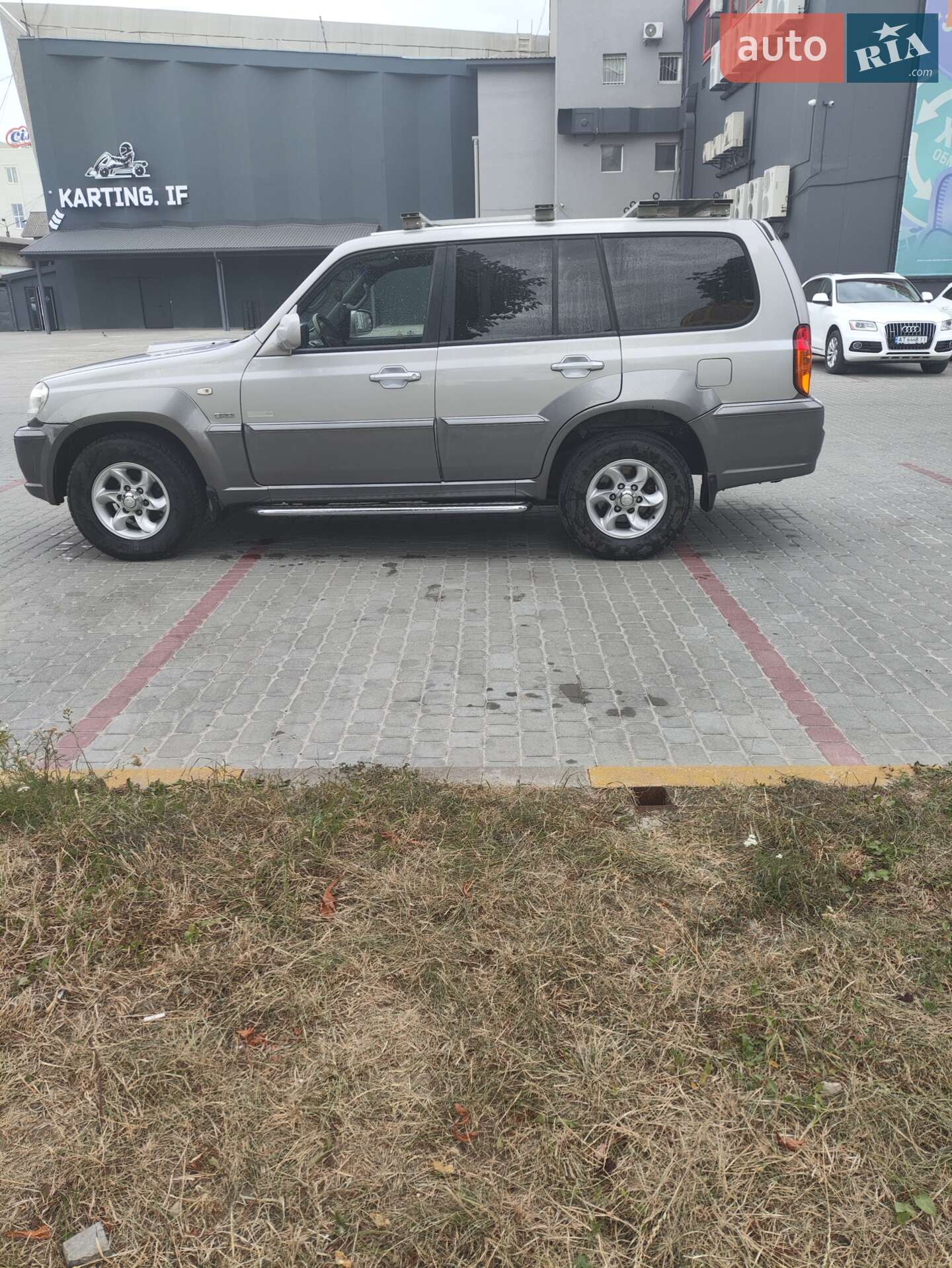 HYUNDAI TERRACAN 2004
