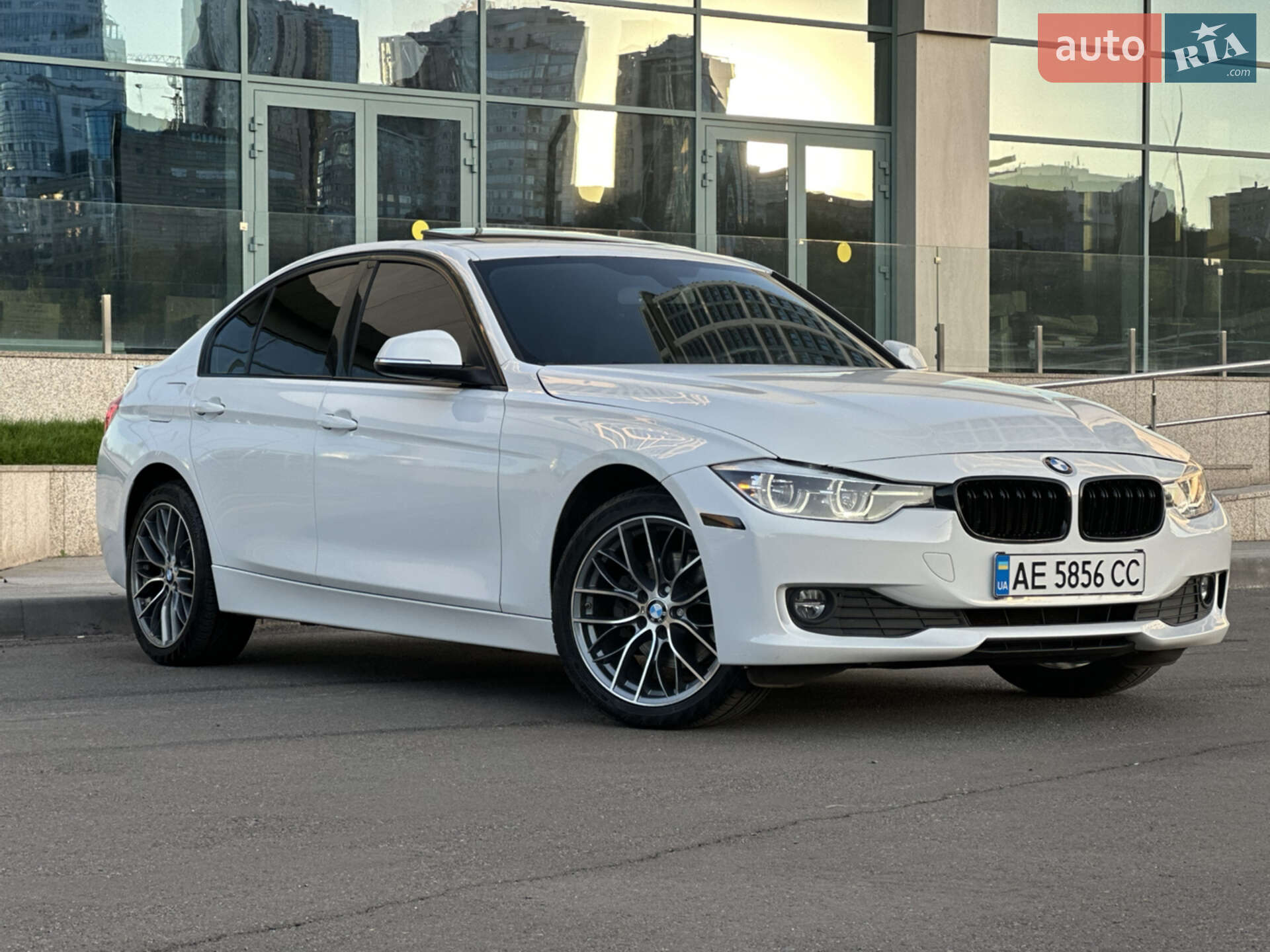 BMW 330XI 2018
