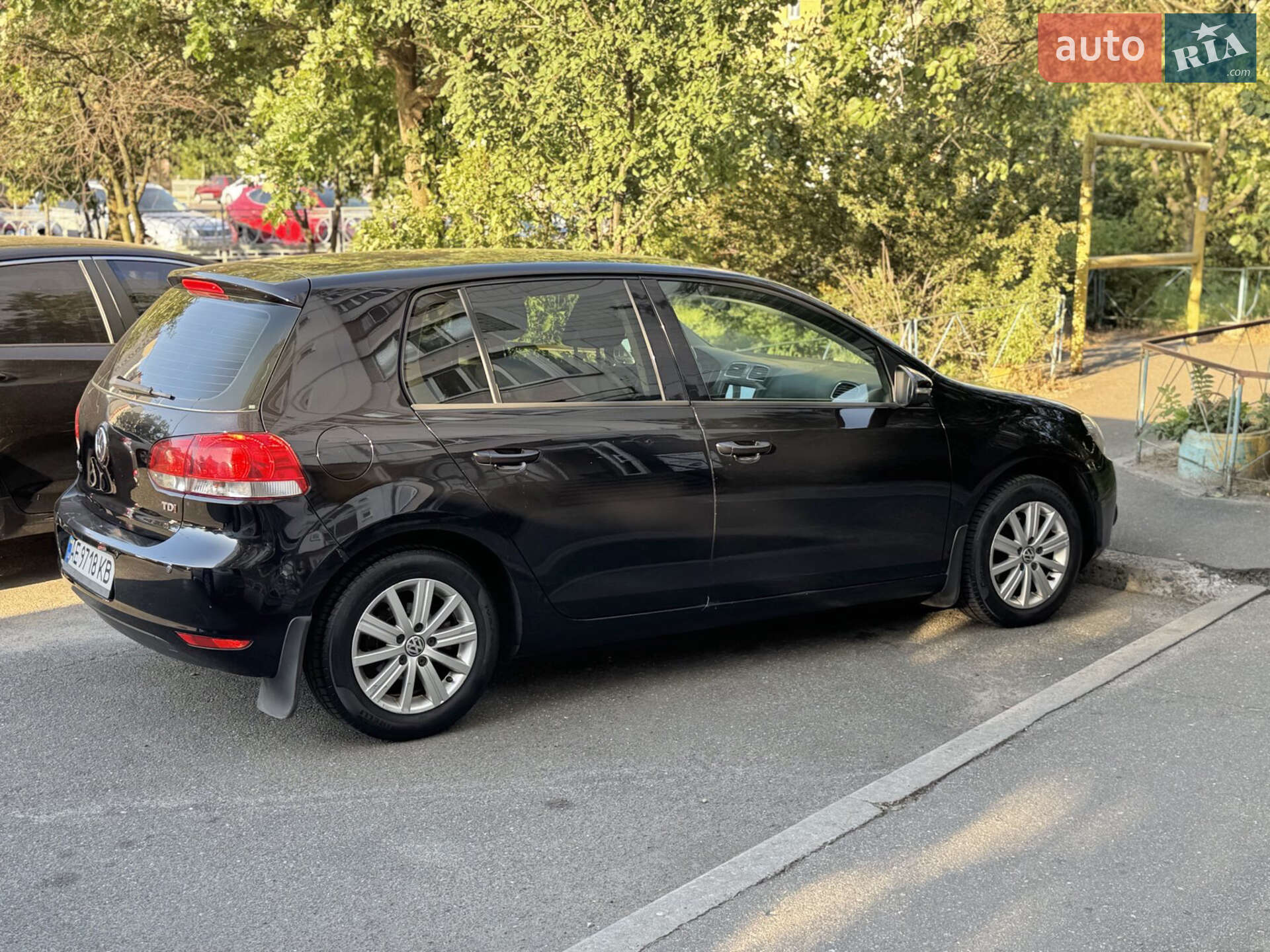 VOLKSWAGEN GOLF 2012