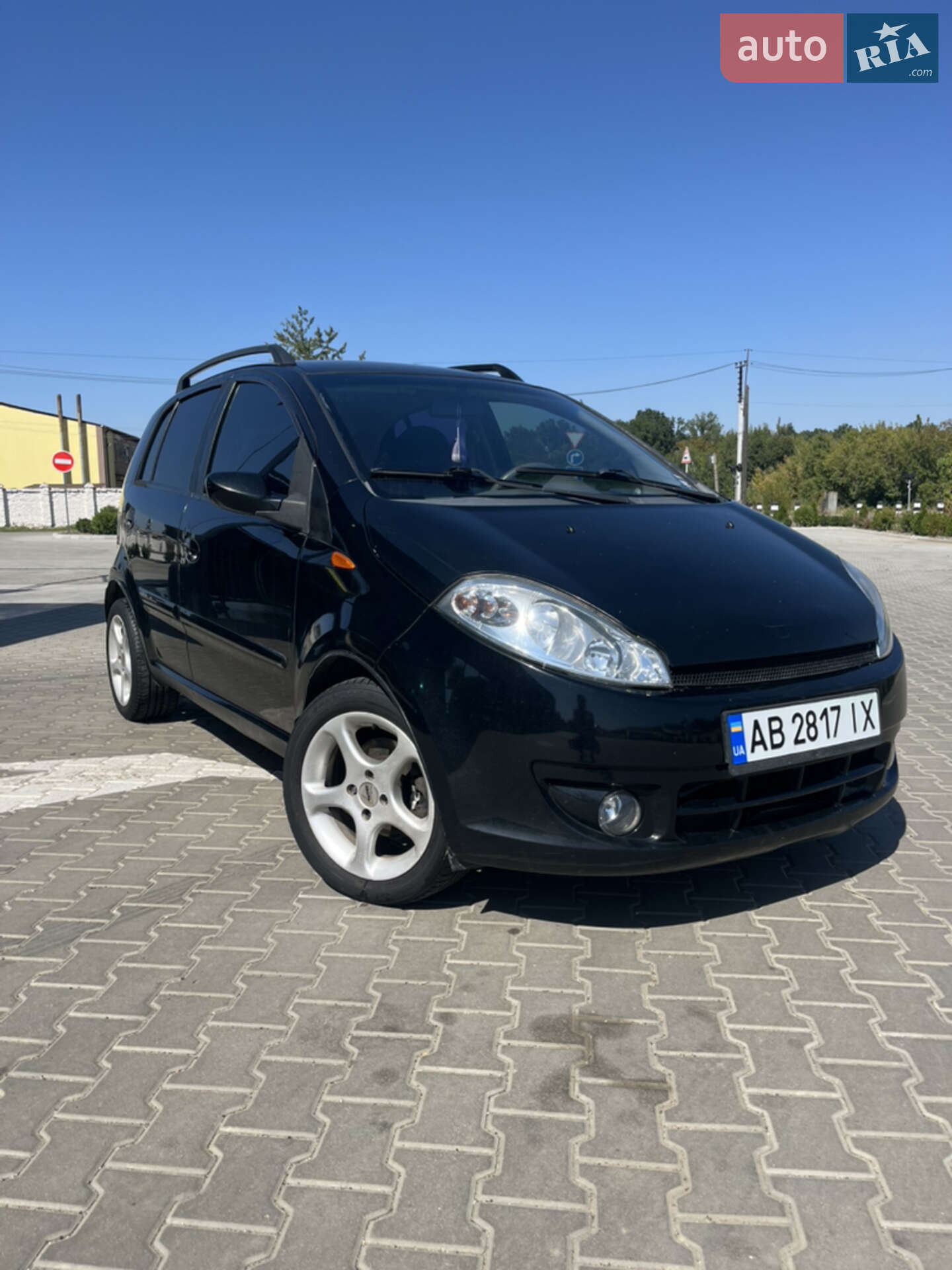 Головне фото звіту автомобіля CHERY KIMO 2012