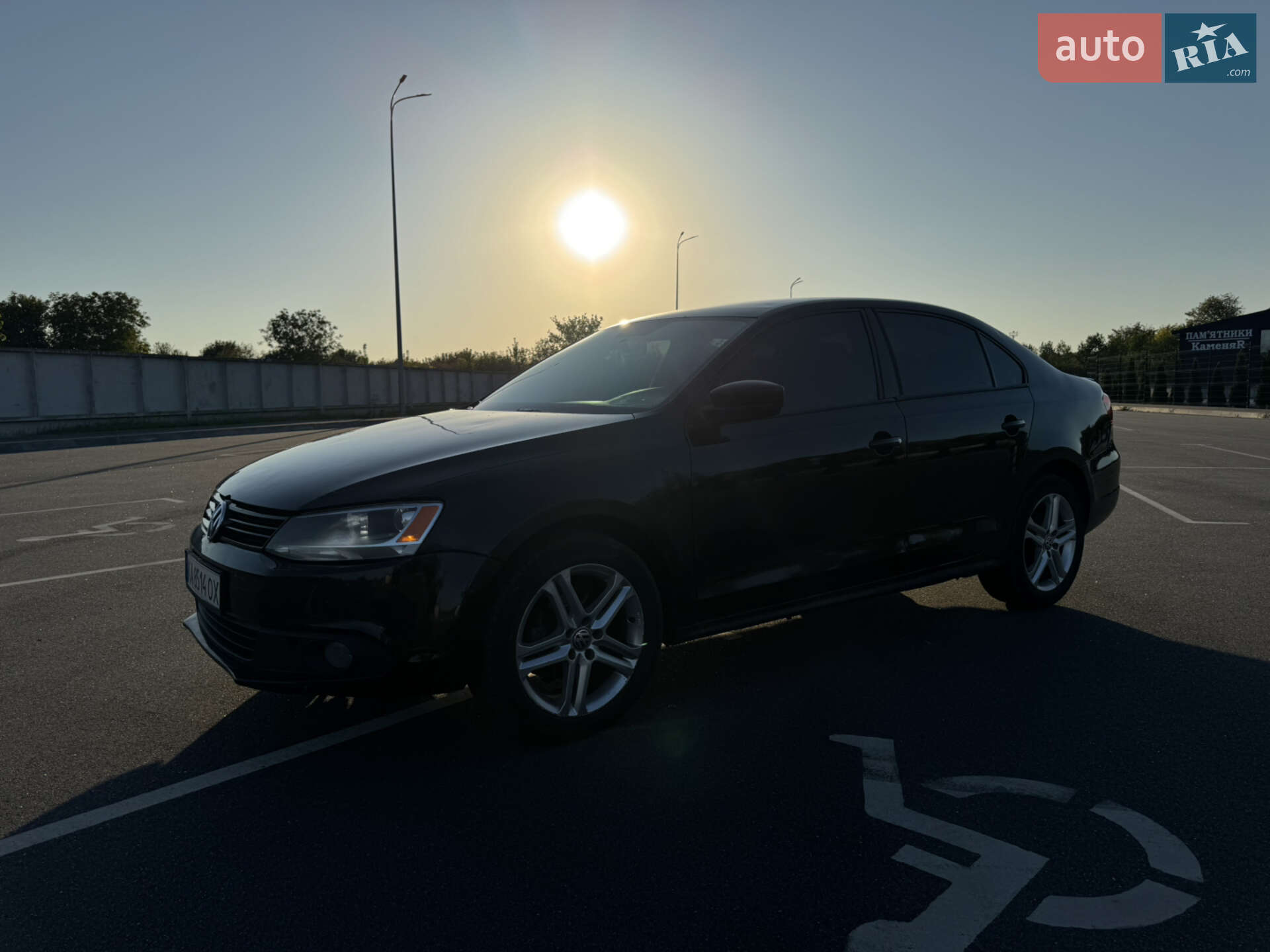 VOLKSWAGEN JETTA 2011