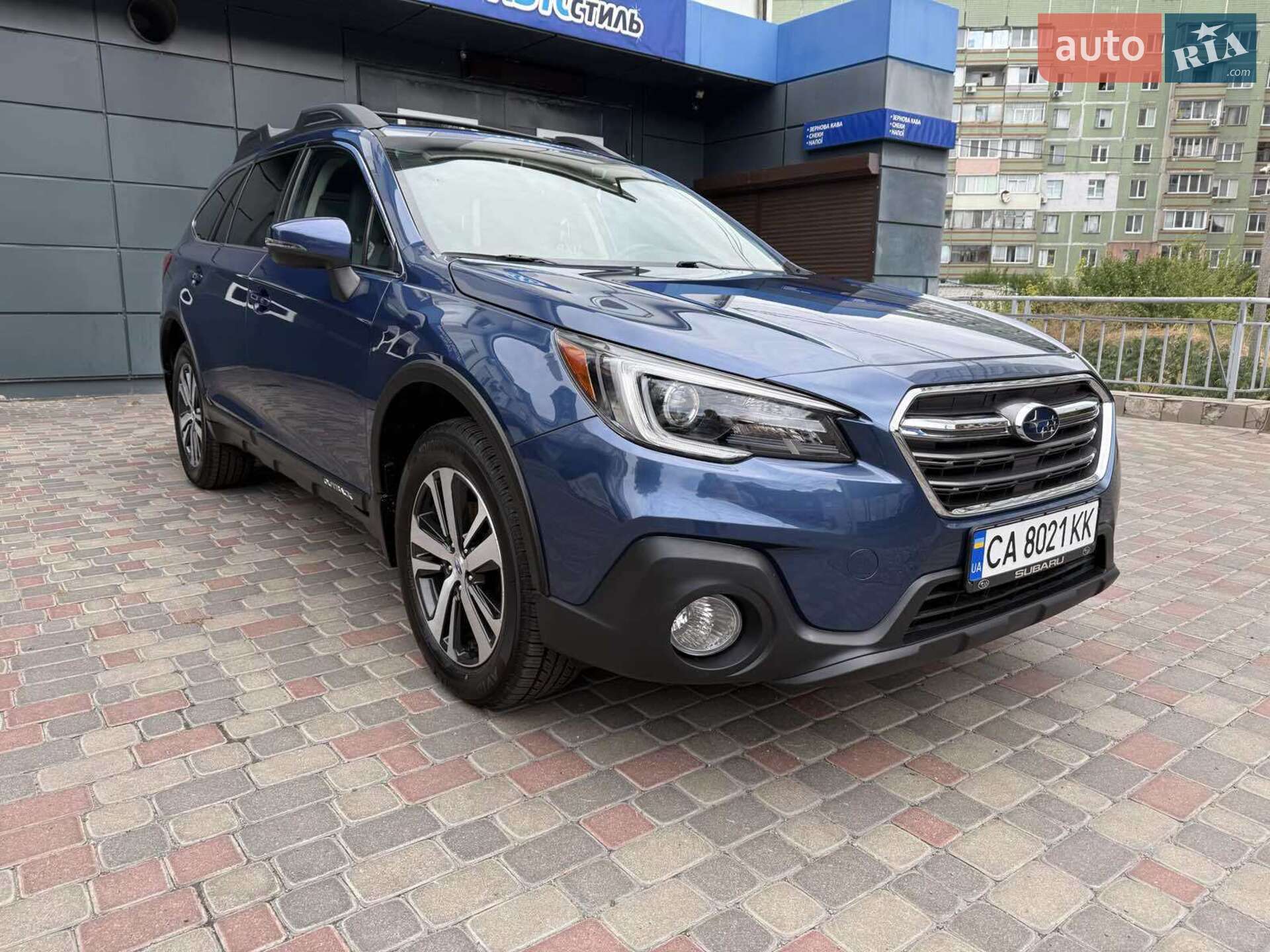SUBARU OUTBACK 2019