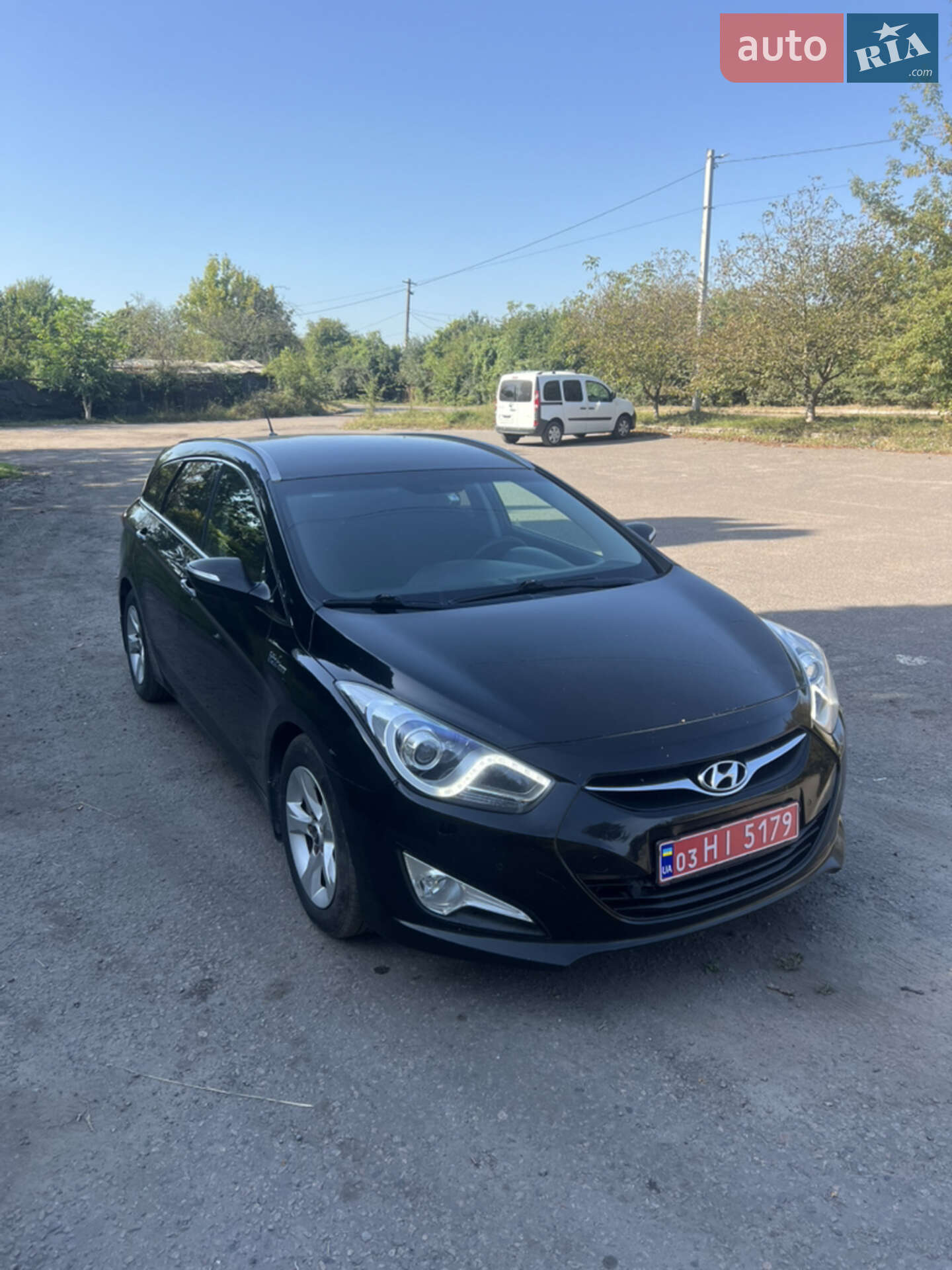 HYUNDAI I40 2012