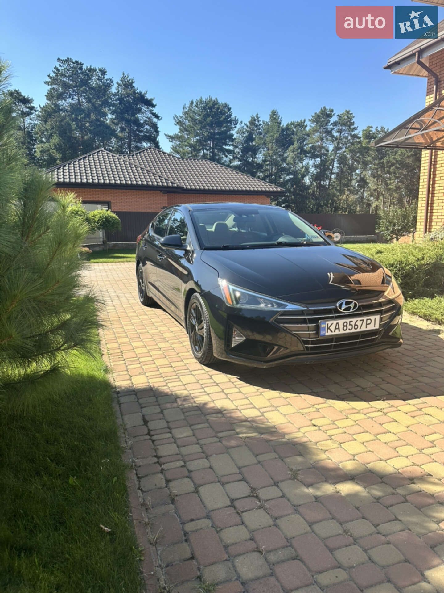 HYUNDAI ELANTRA 2019