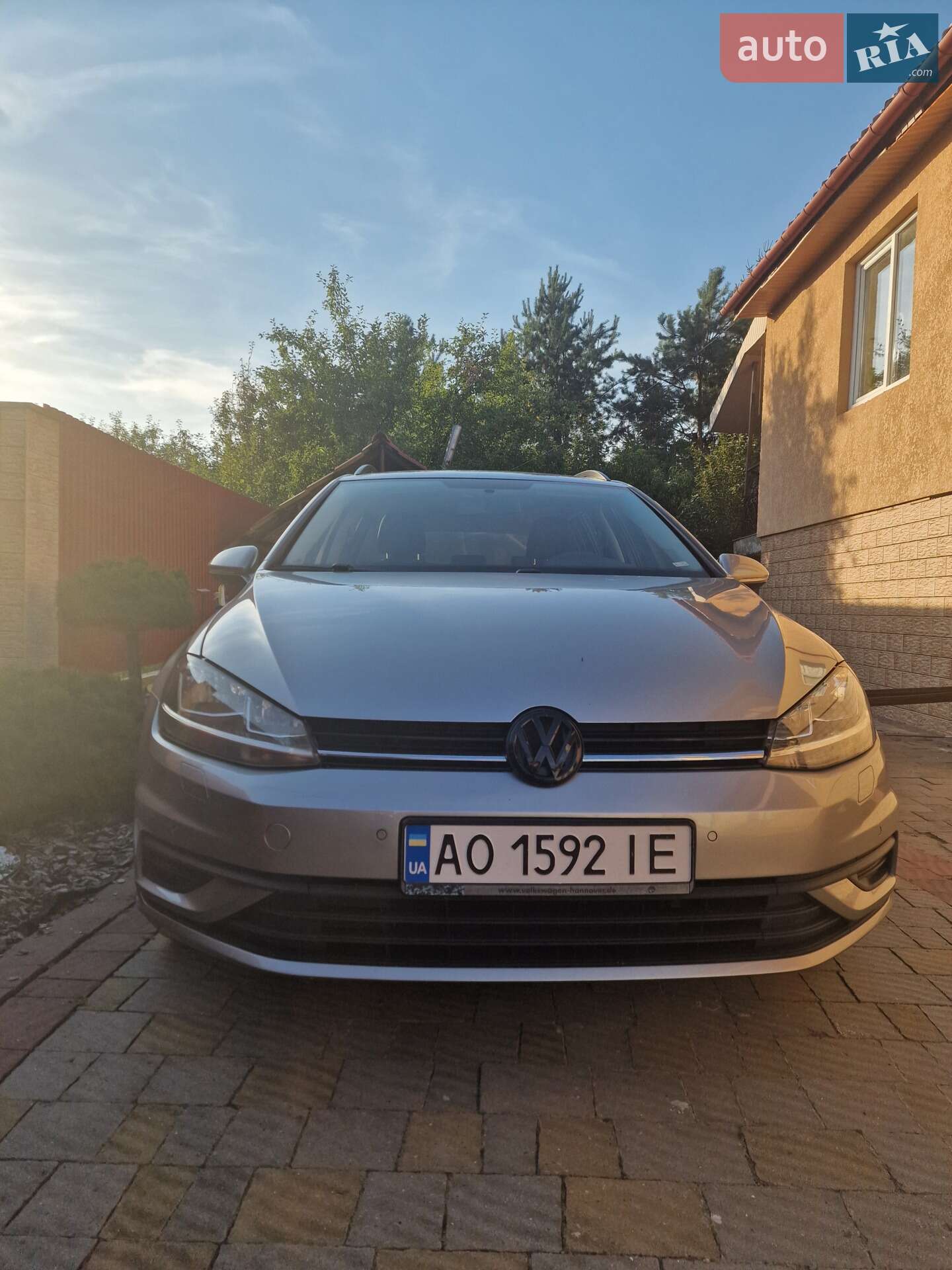 VOLKSWAGEN GOLF 2019