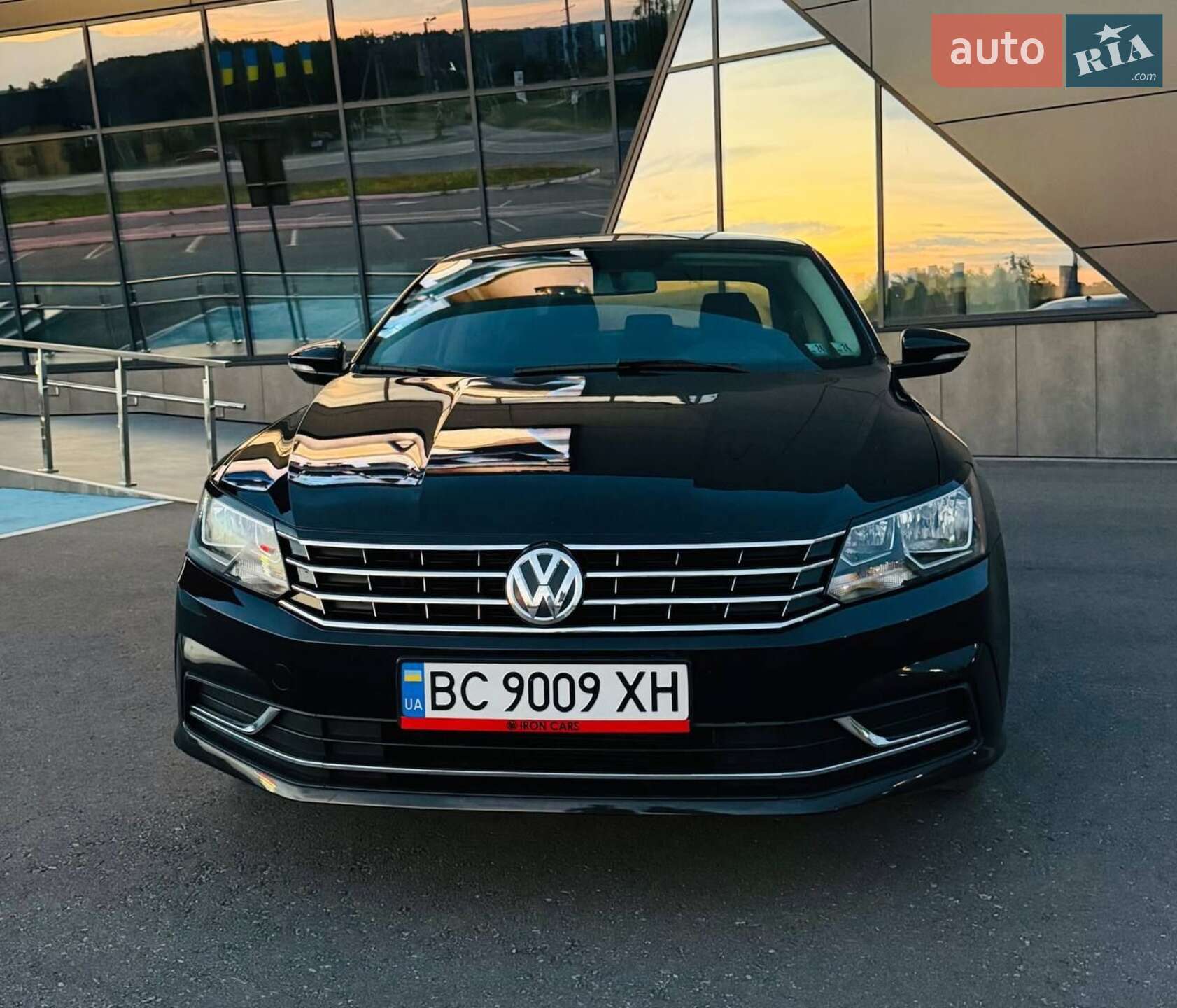 VOLKSWAGEN PASSAT 2015
