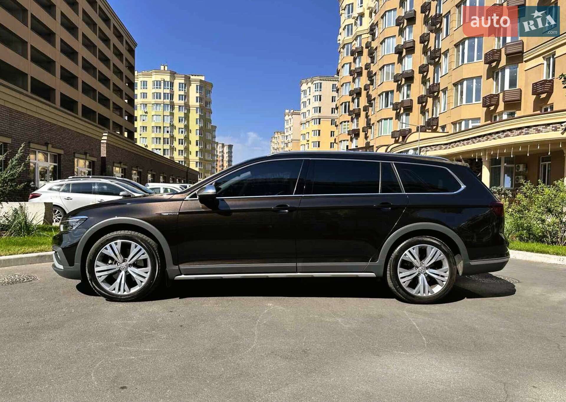 VOLKSWAGEN PASSAT 2019