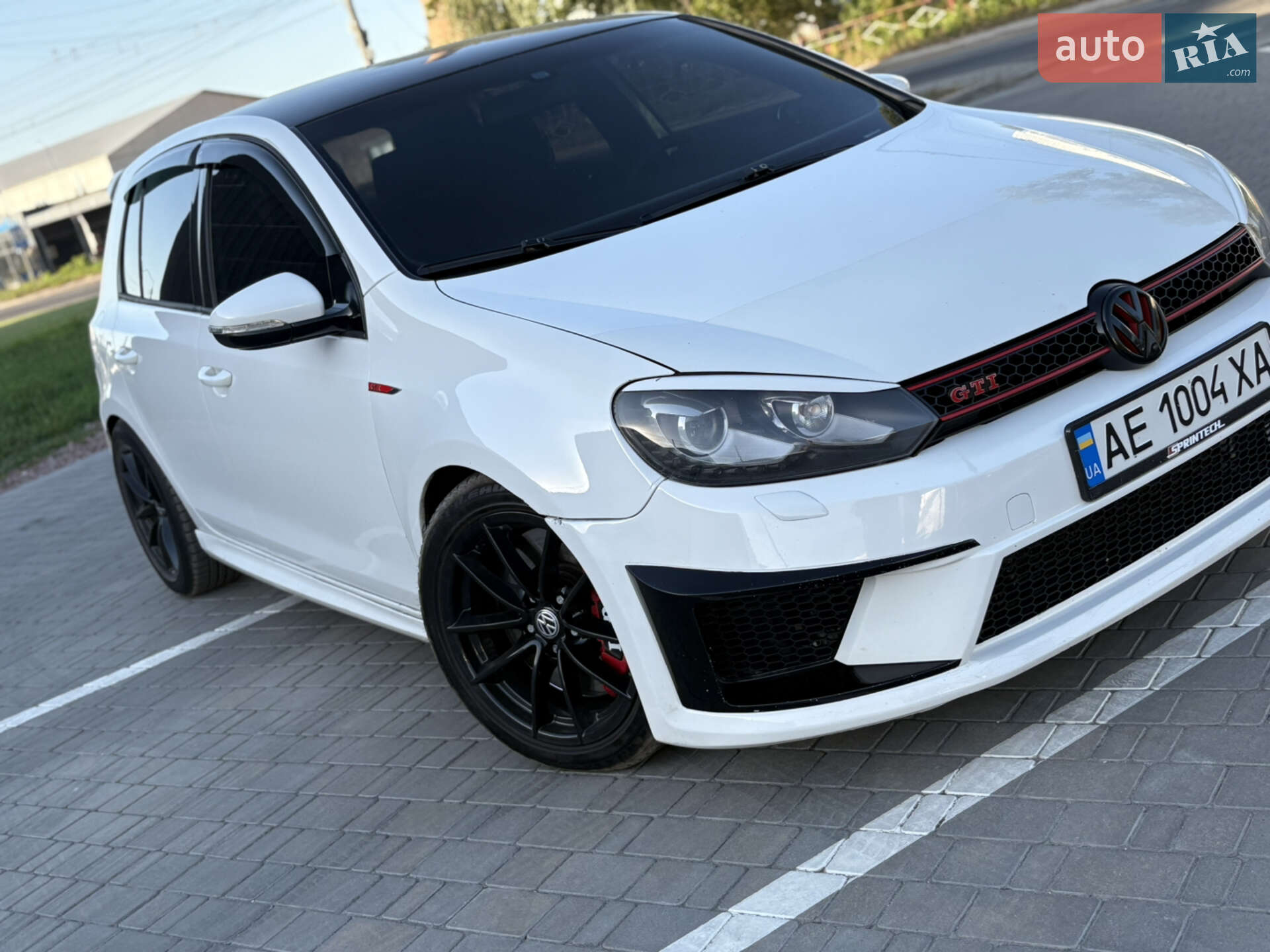 VOLKSWAGEN GOLF 2012
