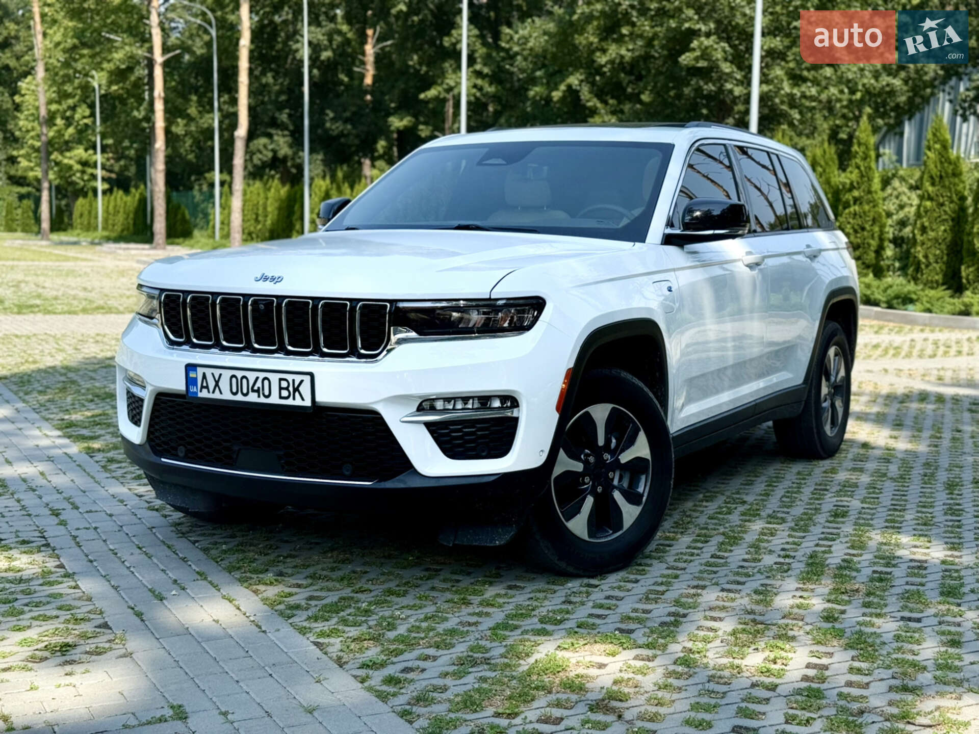 JEEP GRAND CHEROKEE 2022