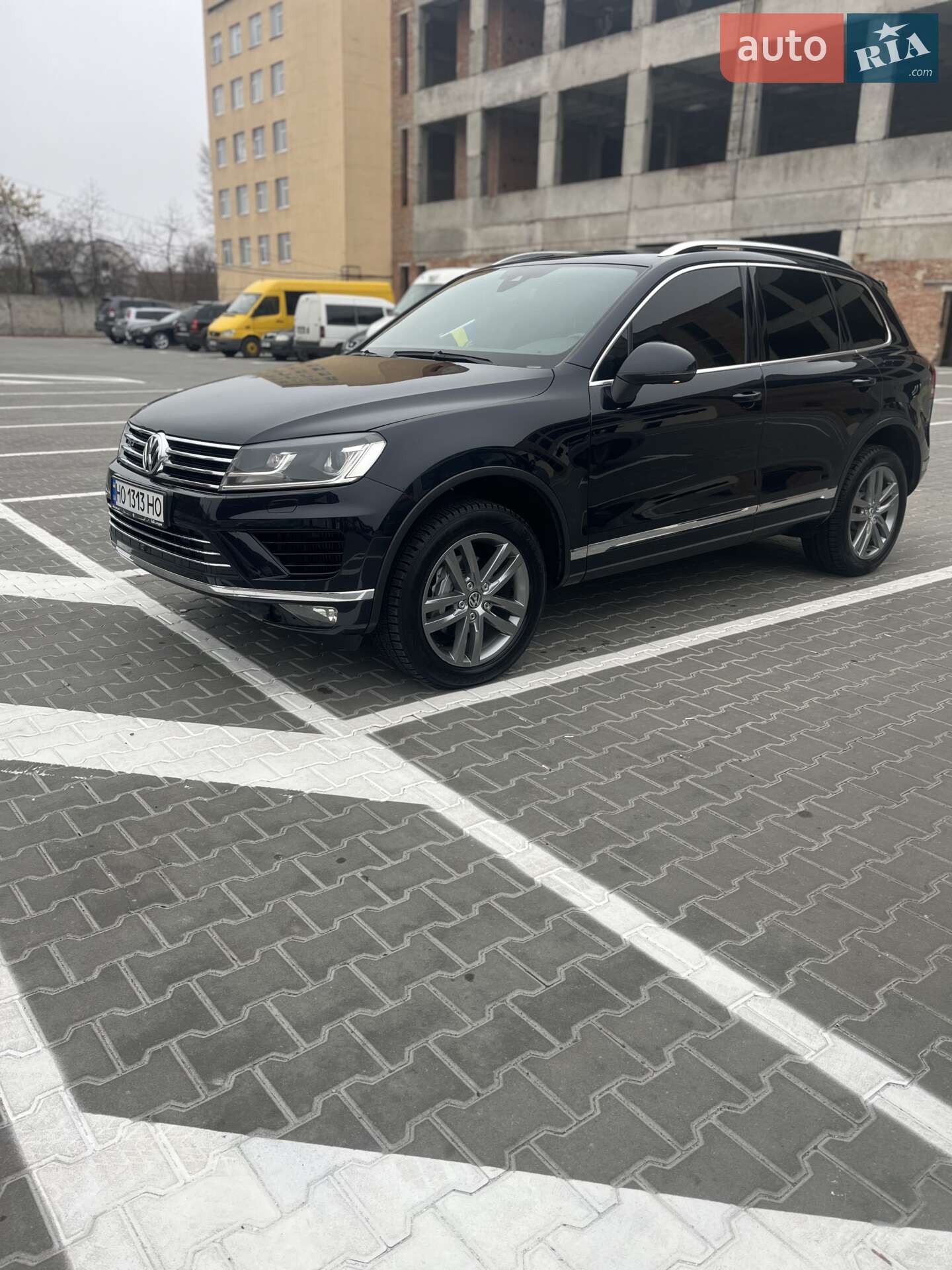 VOLKSWAGEN TOUAREG 2015