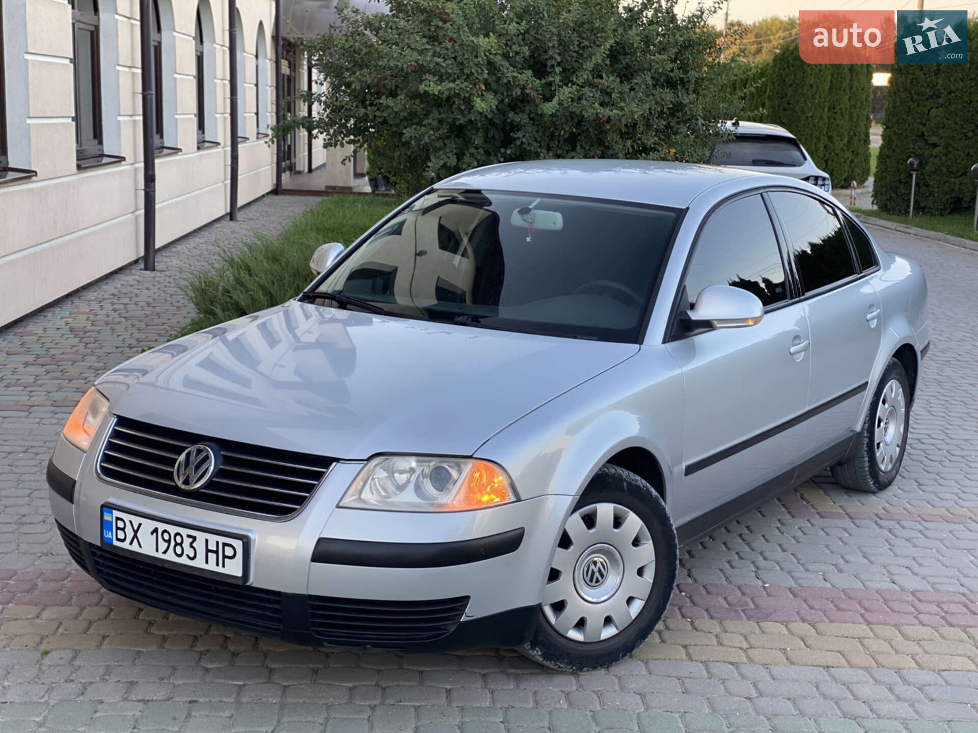 VOLKSWAGEN PASSAT 2004