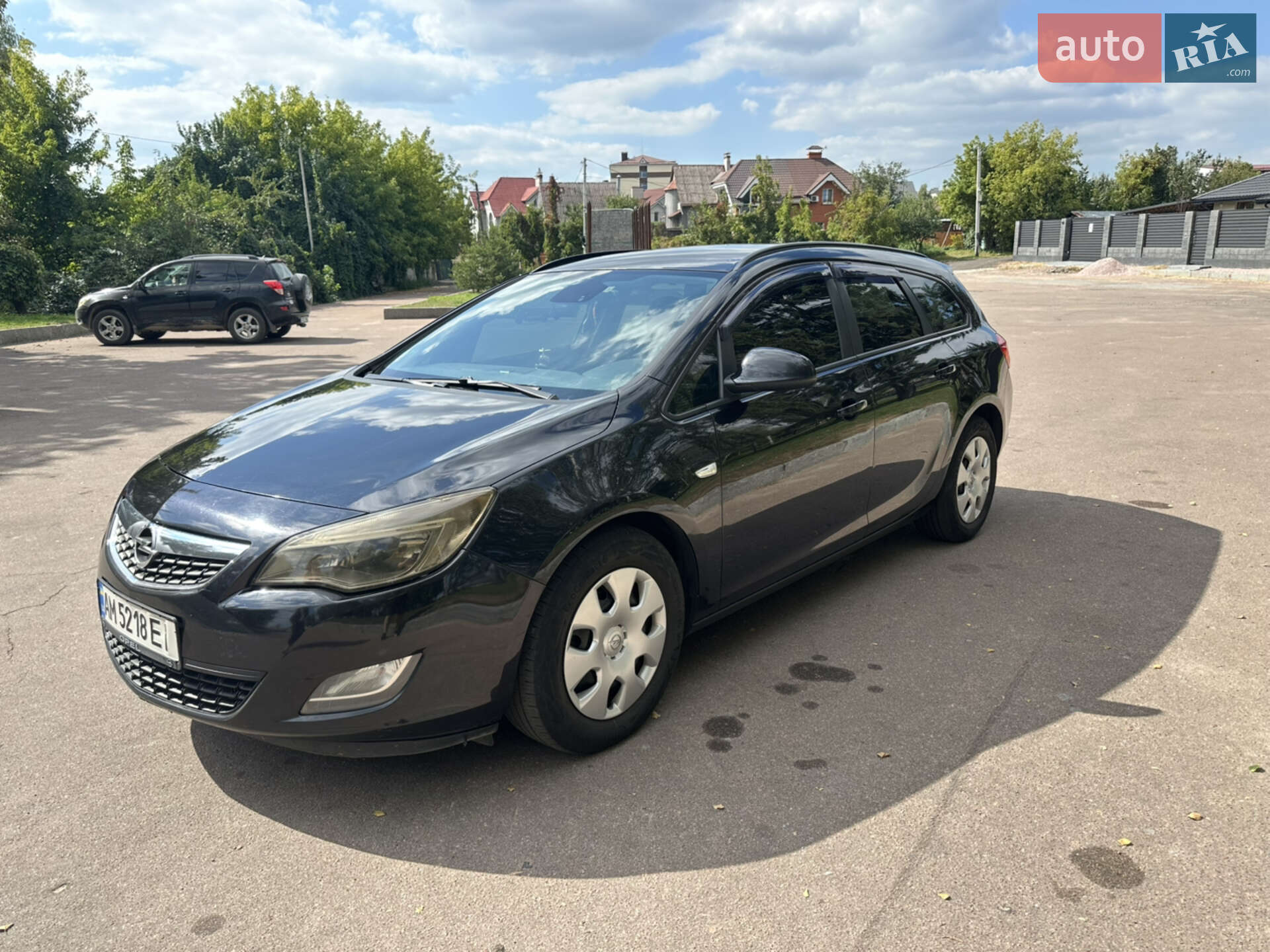 Головне фото звіту автомобіля OPEL ASTRA 2011