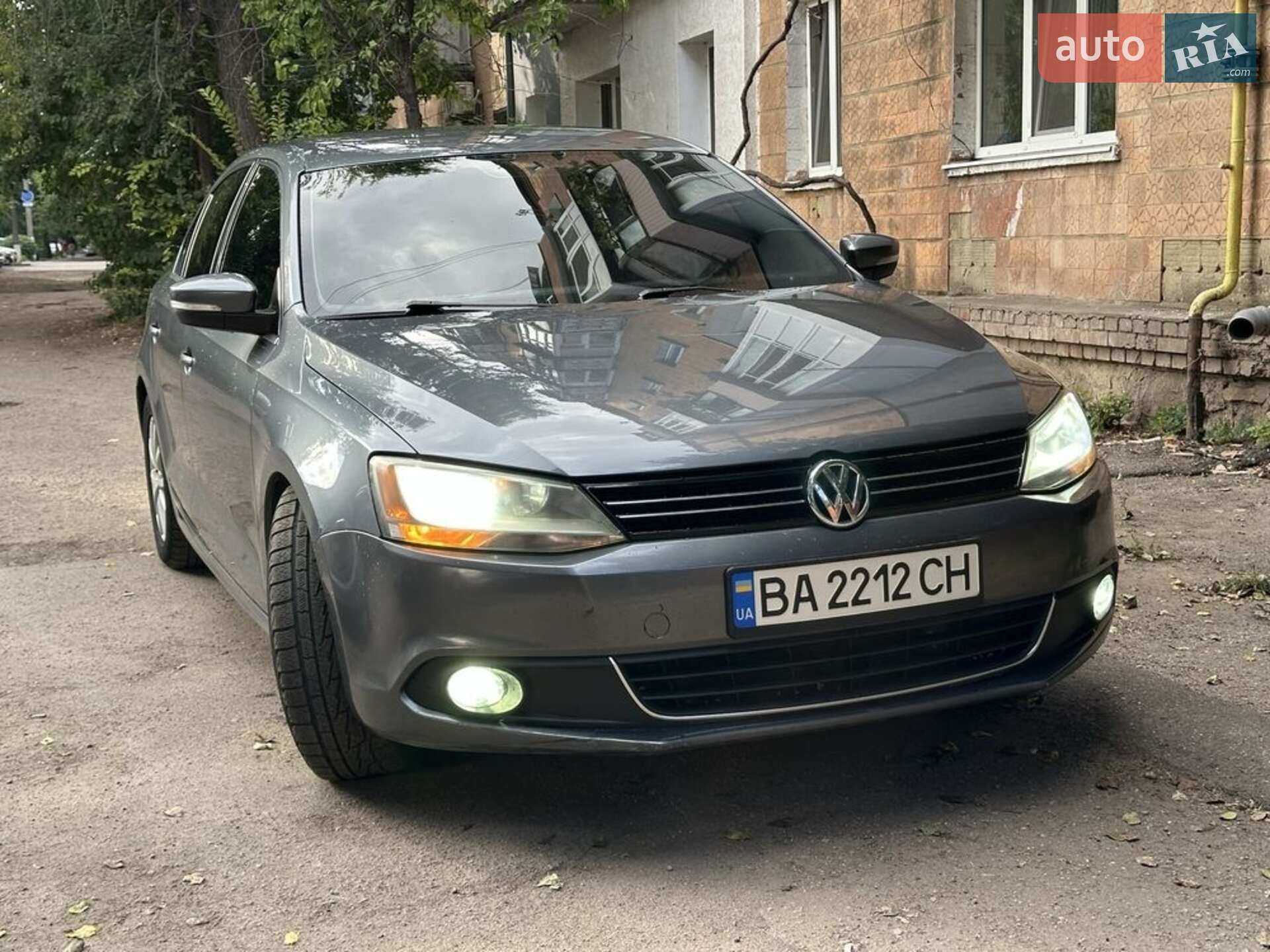 VOLKSWAGEN JETTA 2012