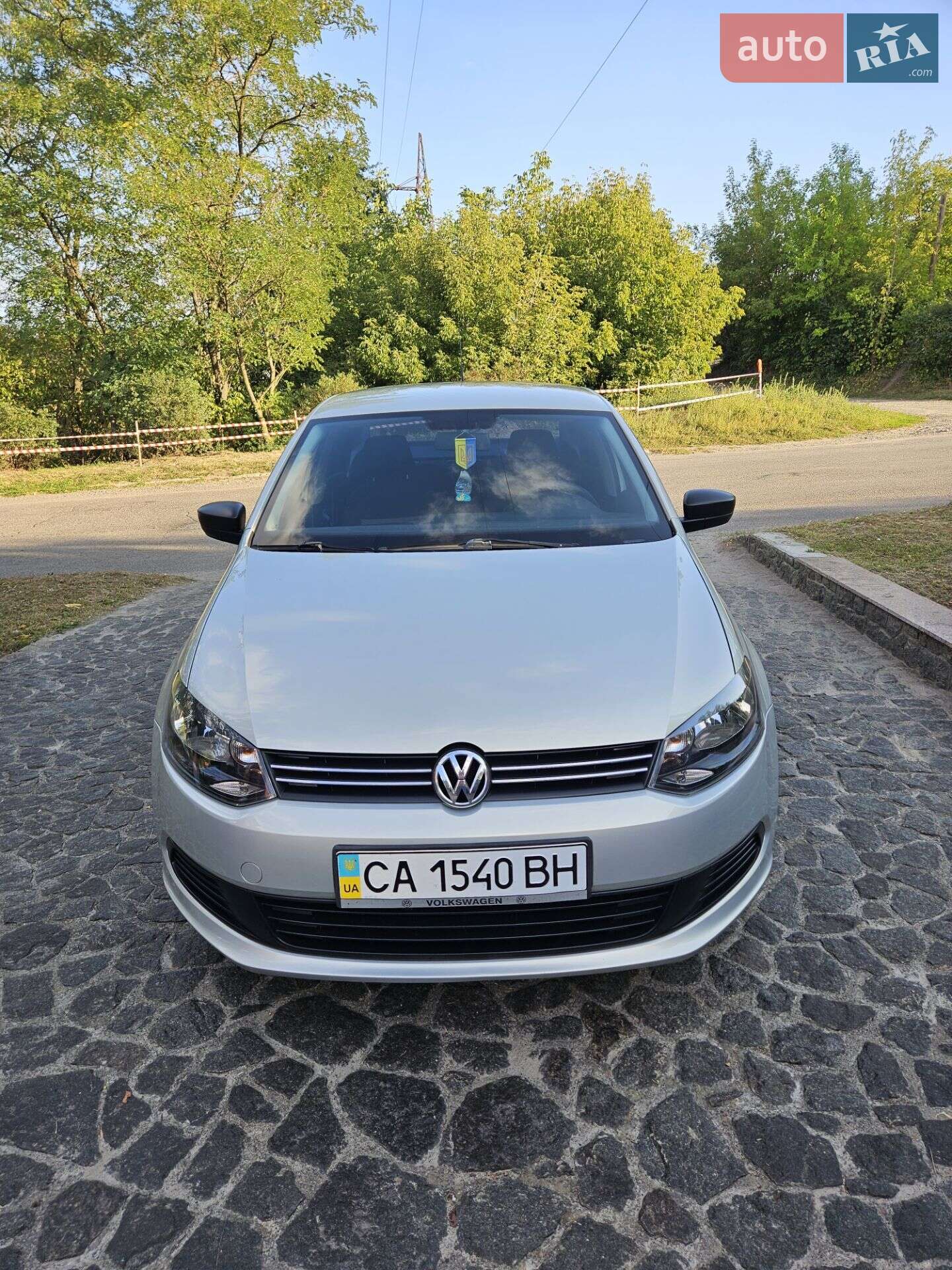 VOLKSWAGEN POLO 2012