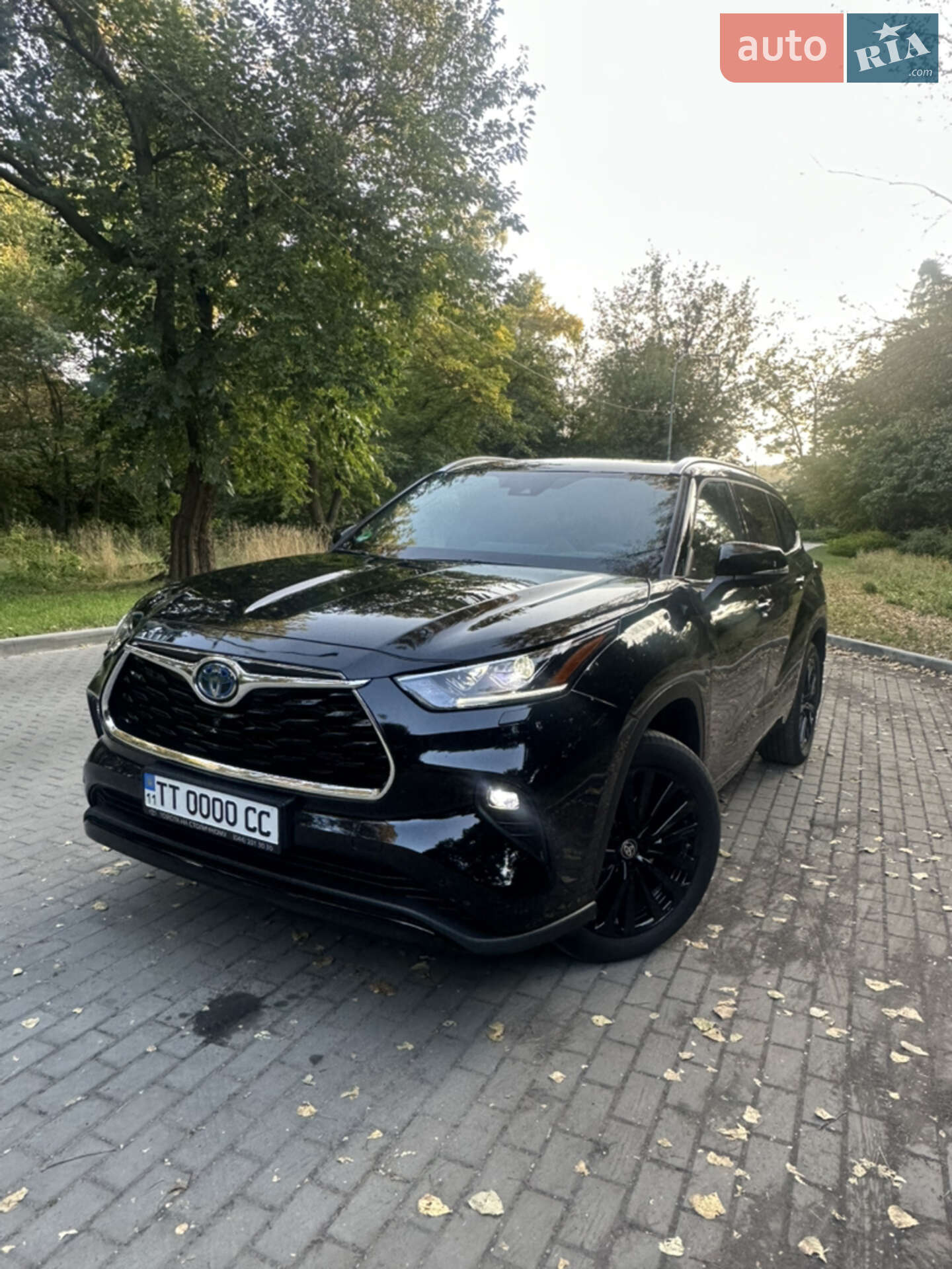TOYOTA HIGHLANDER 2024